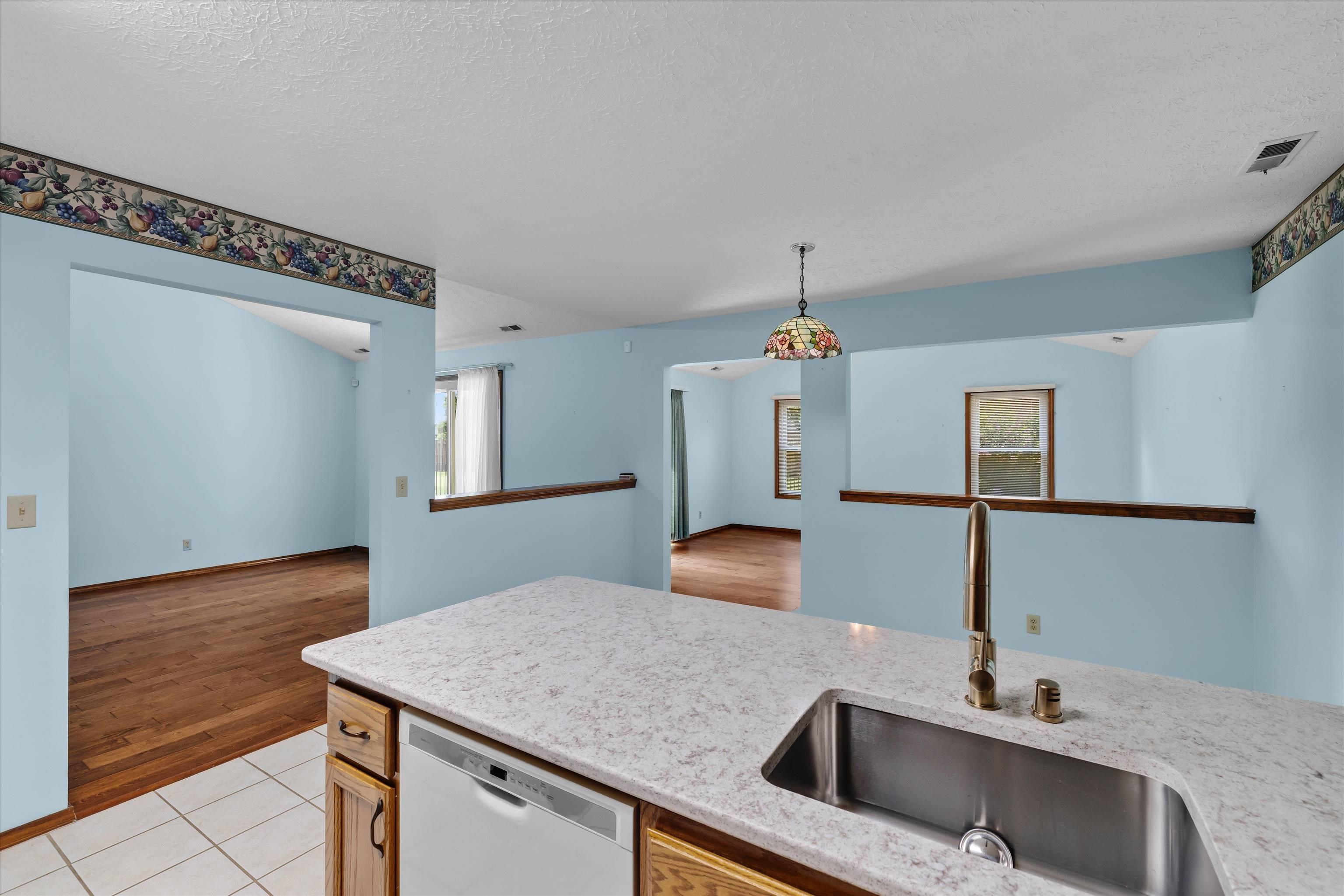 4610 McIntire Crossing, Owensboro, Kentucky 42301, 3 Bedrooms Bedrooms, ,2 BathroomsBathrooms,Single Family Residence,For Sale,McIntire Crossing,95379