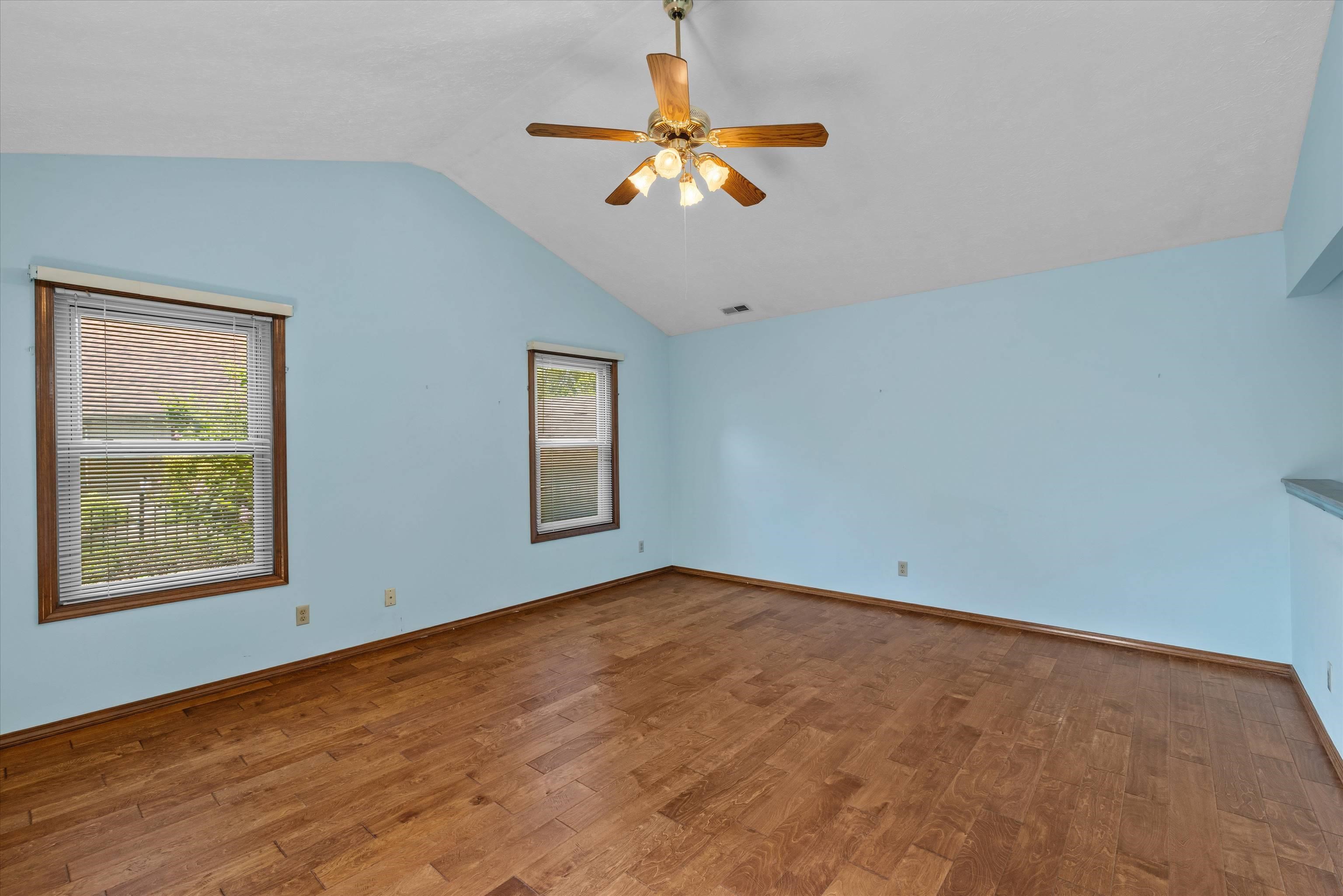 4610 McIntire Crossing, Owensboro, Kentucky 42301, 3 Bedrooms Bedrooms, ,2 BathroomsBathrooms,Single Family Residence,For Sale,McIntire Crossing,95379