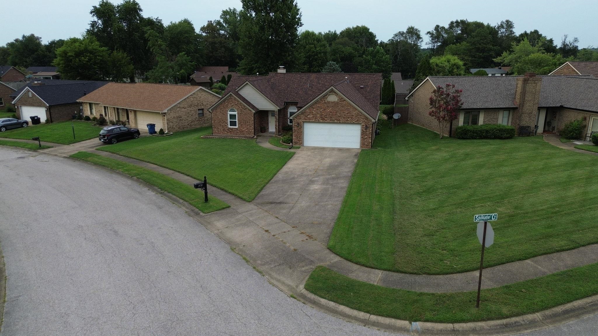 3721 War Admiral Drive, Owensboro, Kentucky 42303, 3 Bedrooms Bedrooms, ,2 BathroomsBathrooms,Single Family Residence,For Sale,War Admiral Drive,95386