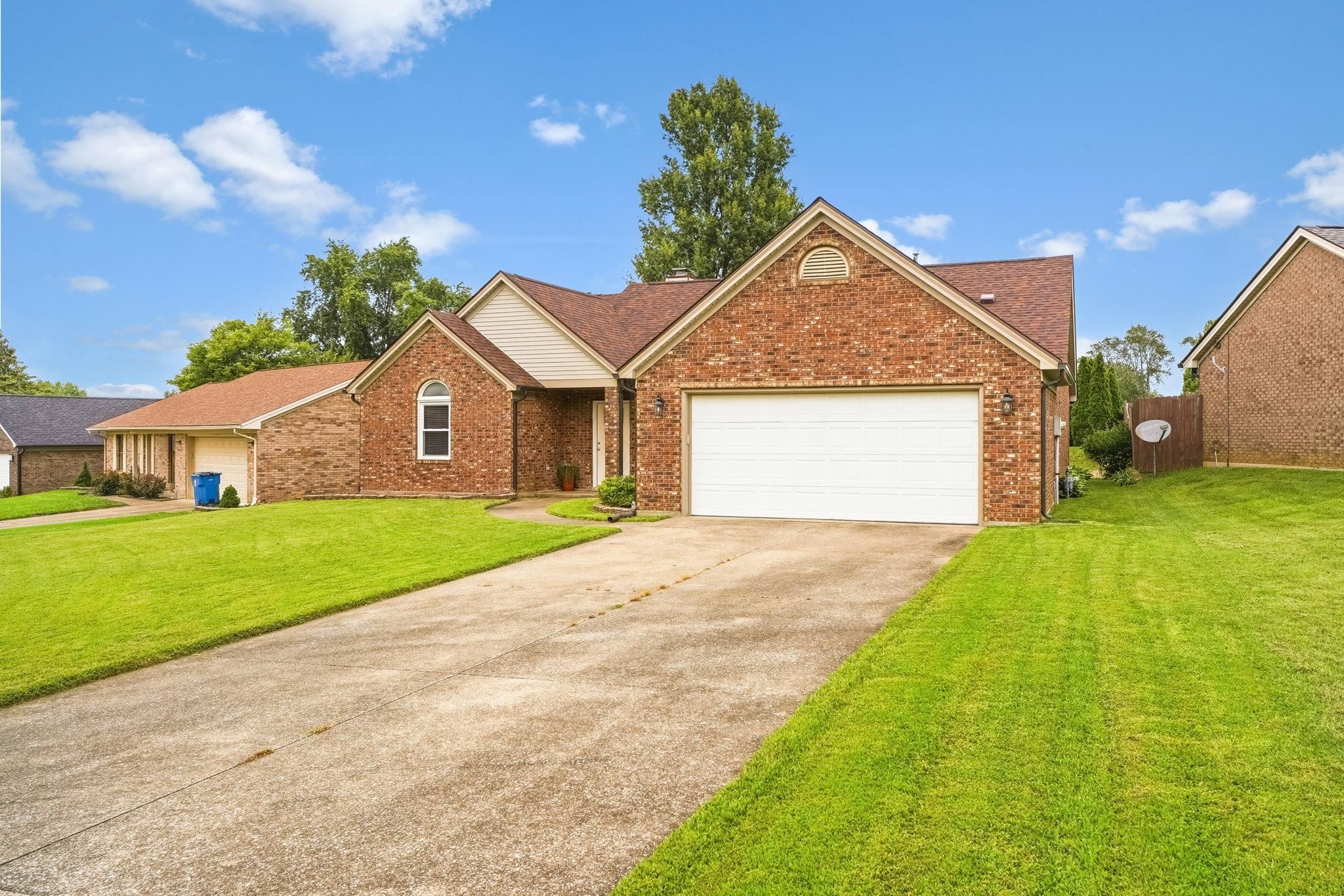 3721 War Admiral Drive, Owensboro, Kentucky 42303, 3 Bedrooms Bedrooms, ,2 BathroomsBathrooms,Single Family Residence,For Sale,War Admiral Drive,95386