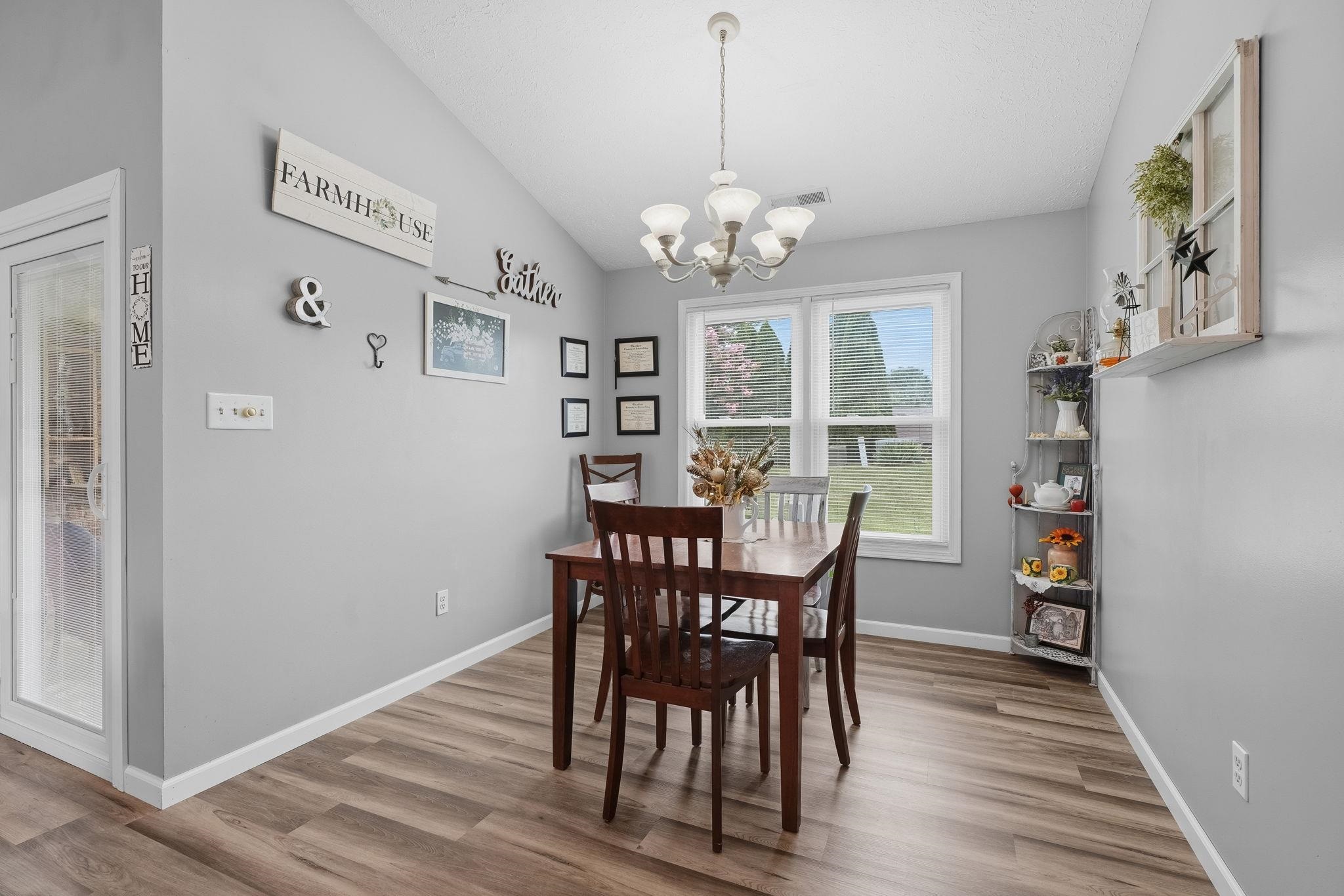 3721 War Admiral Drive, Owensboro, Kentucky 42303, 3 Bedrooms Bedrooms, ,2 BathroomsBathrooms,Single Family Residence,For Sale,War Admiral Drive,95386