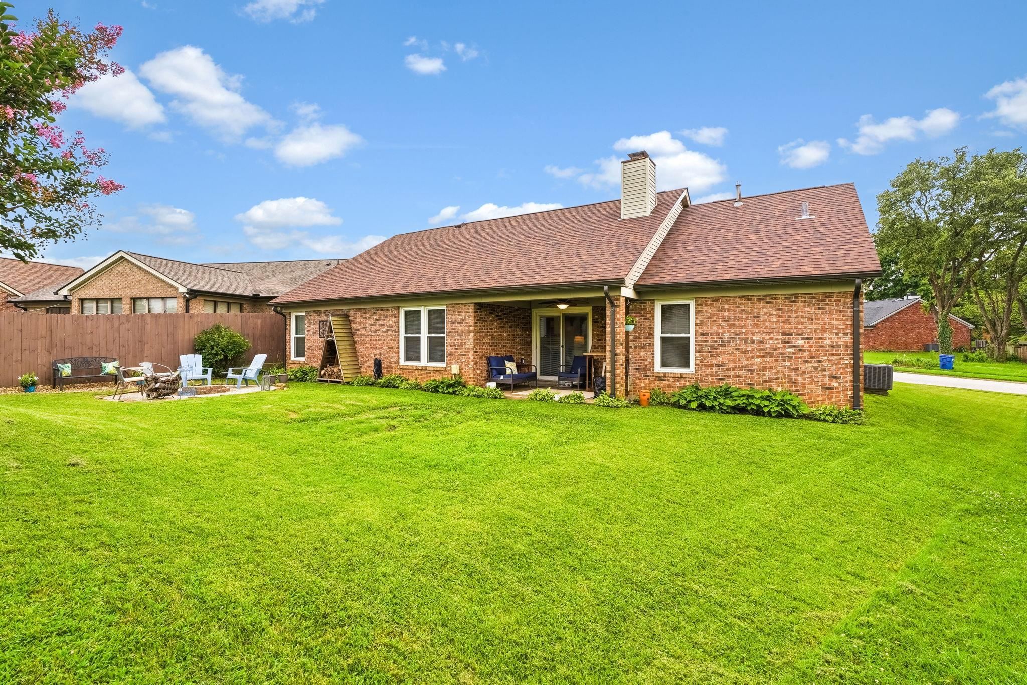 3721 War Admiral Drive, Owensboro, Kentucky 42303, 3 Bedrooms Bedrooms, ,2 BathroomsBathrooms,Single Family Residence,For Sale,War Admiral Drive,95386