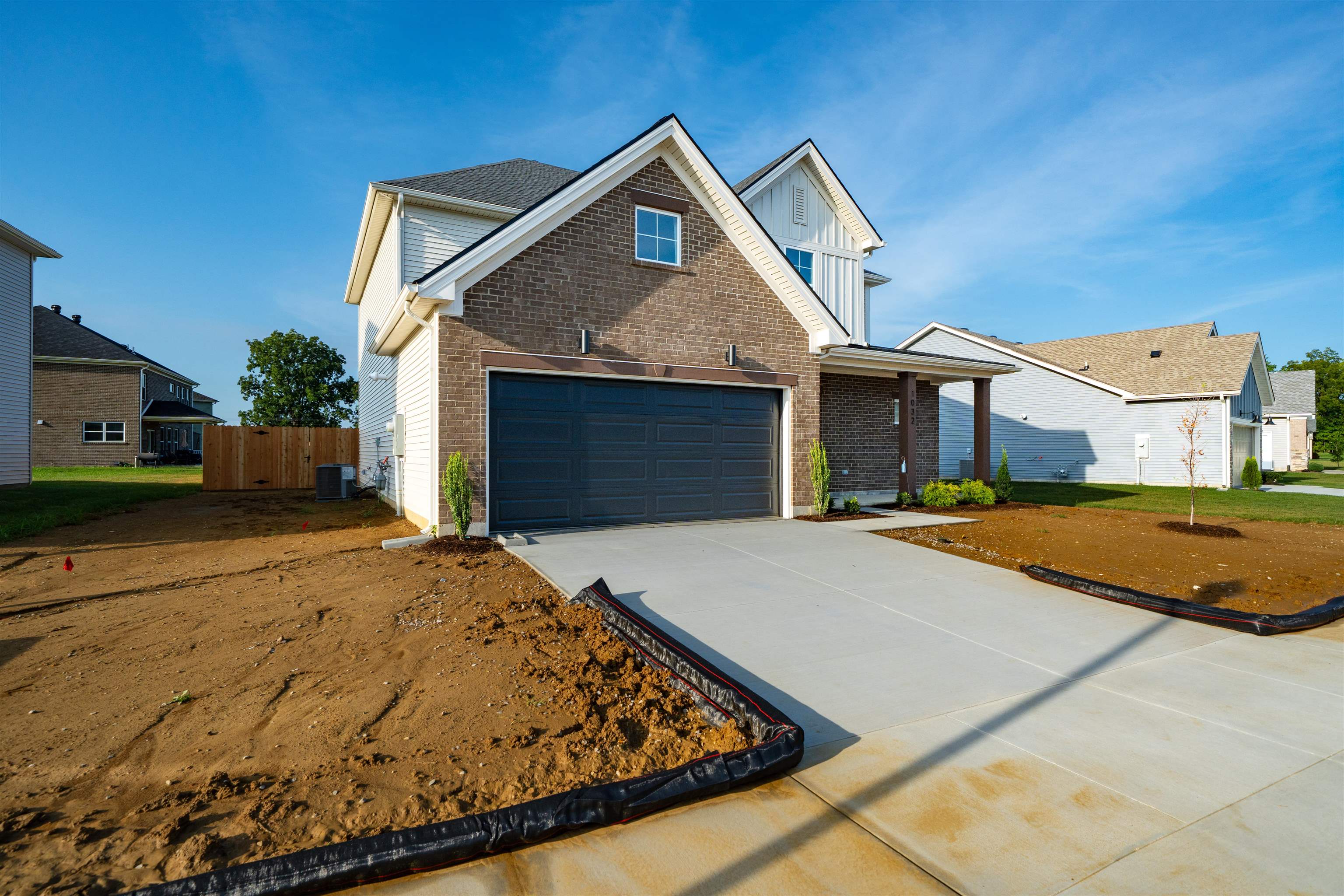 1032 Quartz Dr, Owensboro, Kentucky 42301, 4 Bedrooms Bedrooms, ,2 BathroomsBathrooms,Single Family Residence,For Sale,Quartz Dr,95401