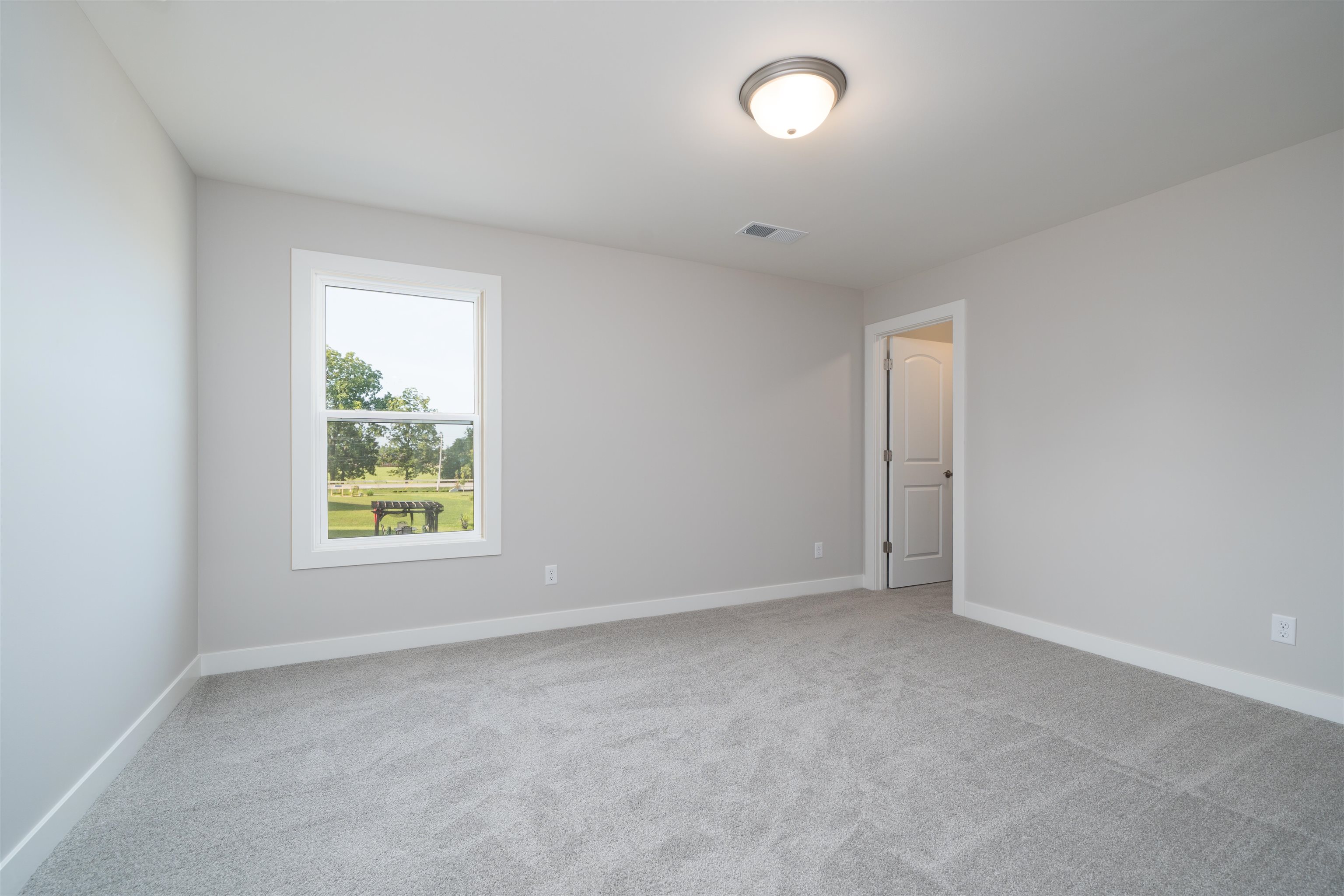 1032 Quartz Dr, Owensboro, Kentucky 42301, 4 Bedrooms Bedrooms, ,2 BathroomsBathrooms,Single Family Residence,For Sale,Quartz Dr,95401