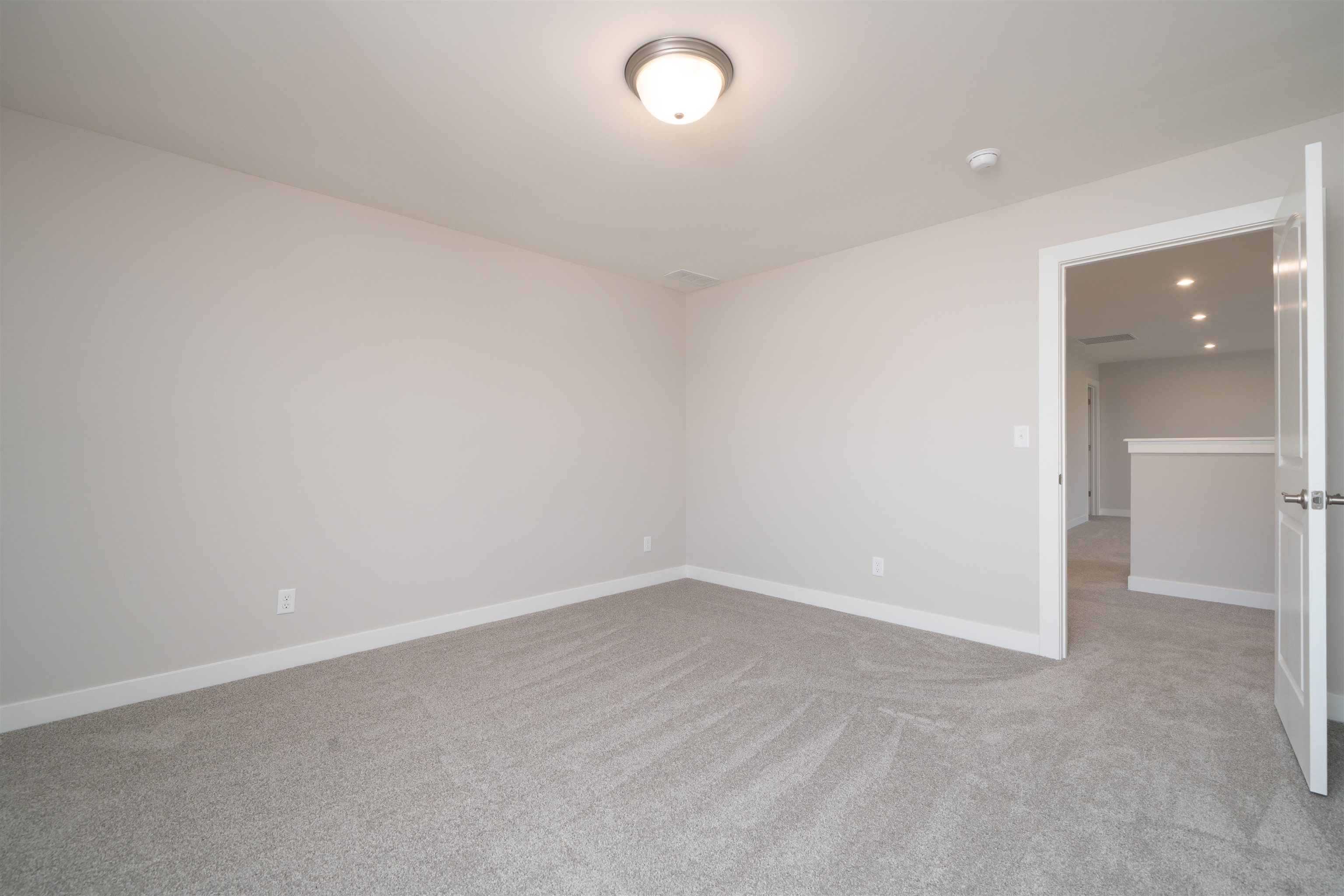 1032 Quartz Dr, Owensboro, Kentucky 42301, 4 Bedrooms Bedrooms, ,2 BathroomsBathrooms,Single Family Residence,For Sale,Quartz Dr,95401