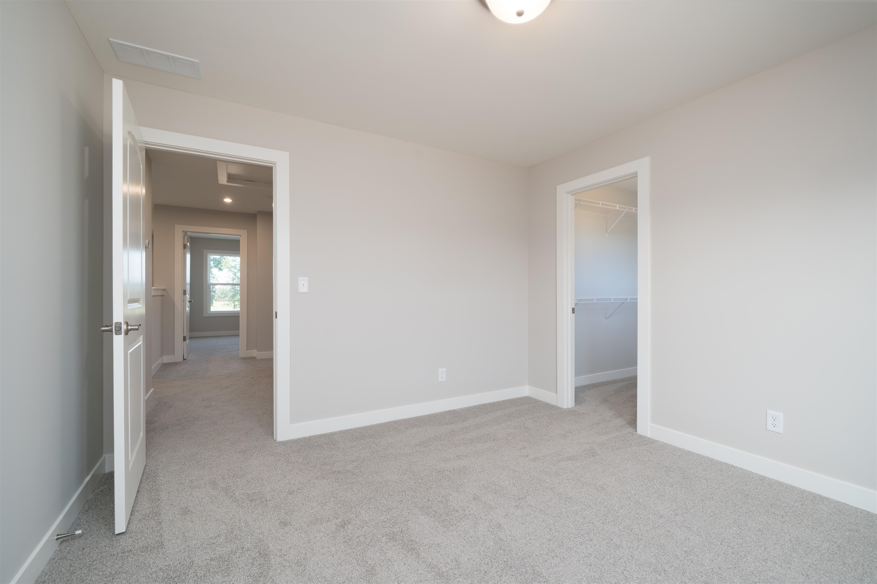 1032 Quartz Dr, Owensboro, Kentucky 42301, 4 Bedrooms Bedrooms, ,2 BathroomsBathrooms,Single Family Residence,For Sale,Quartz Dr,95401