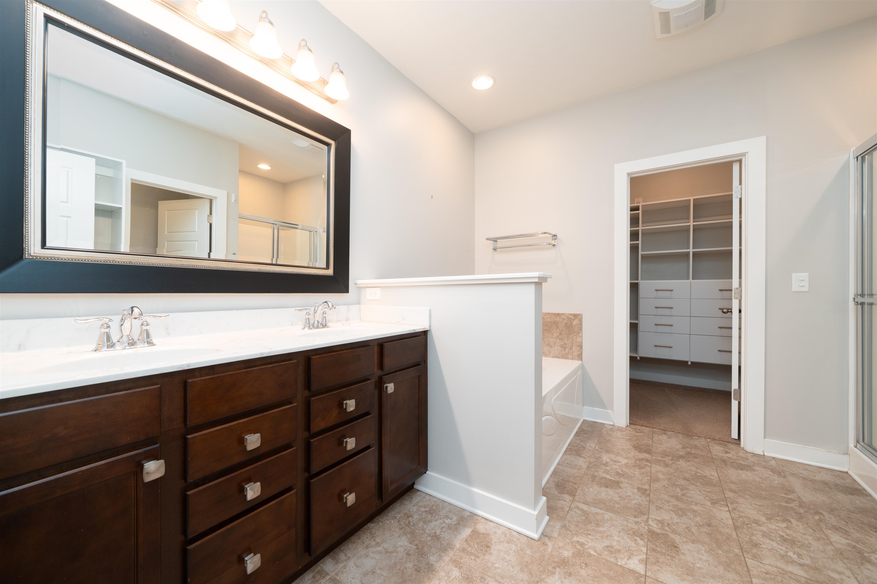 2249 Woodstone Ct, Utica, Kentucky 42376-0000, 4 Bedrooms Bedrooms, ,2 BathroomsBathrooms,Single Family Residence,For Sale,Woodstone Ct,95402