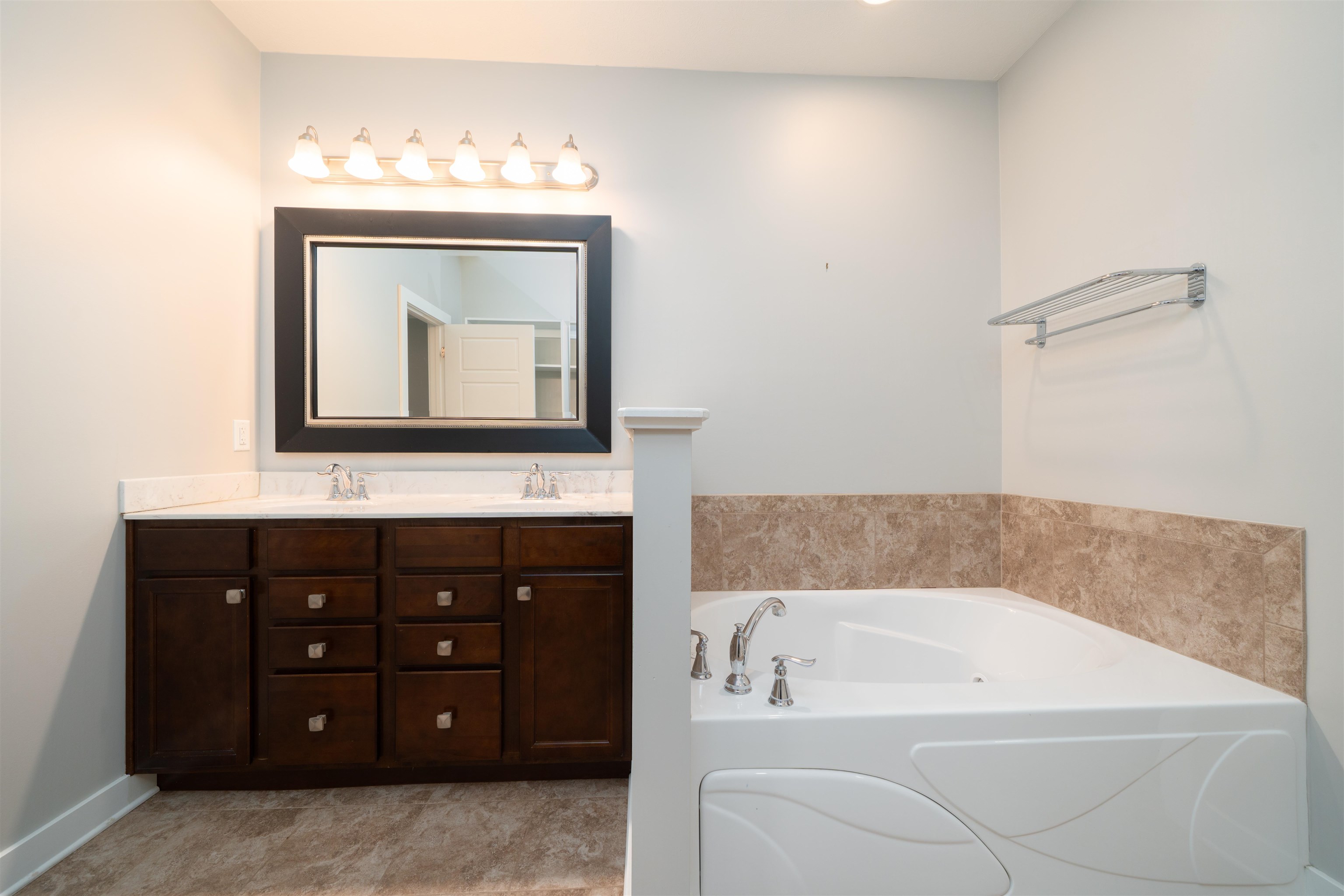 2249 Woodstone Ct, Utica, Kentucky 42376-0000, 4 Bedrooms Bedrooms, ,2 BathroomsBathrooms,Single Family Residence,For Sale,Woodstone Ct,95402