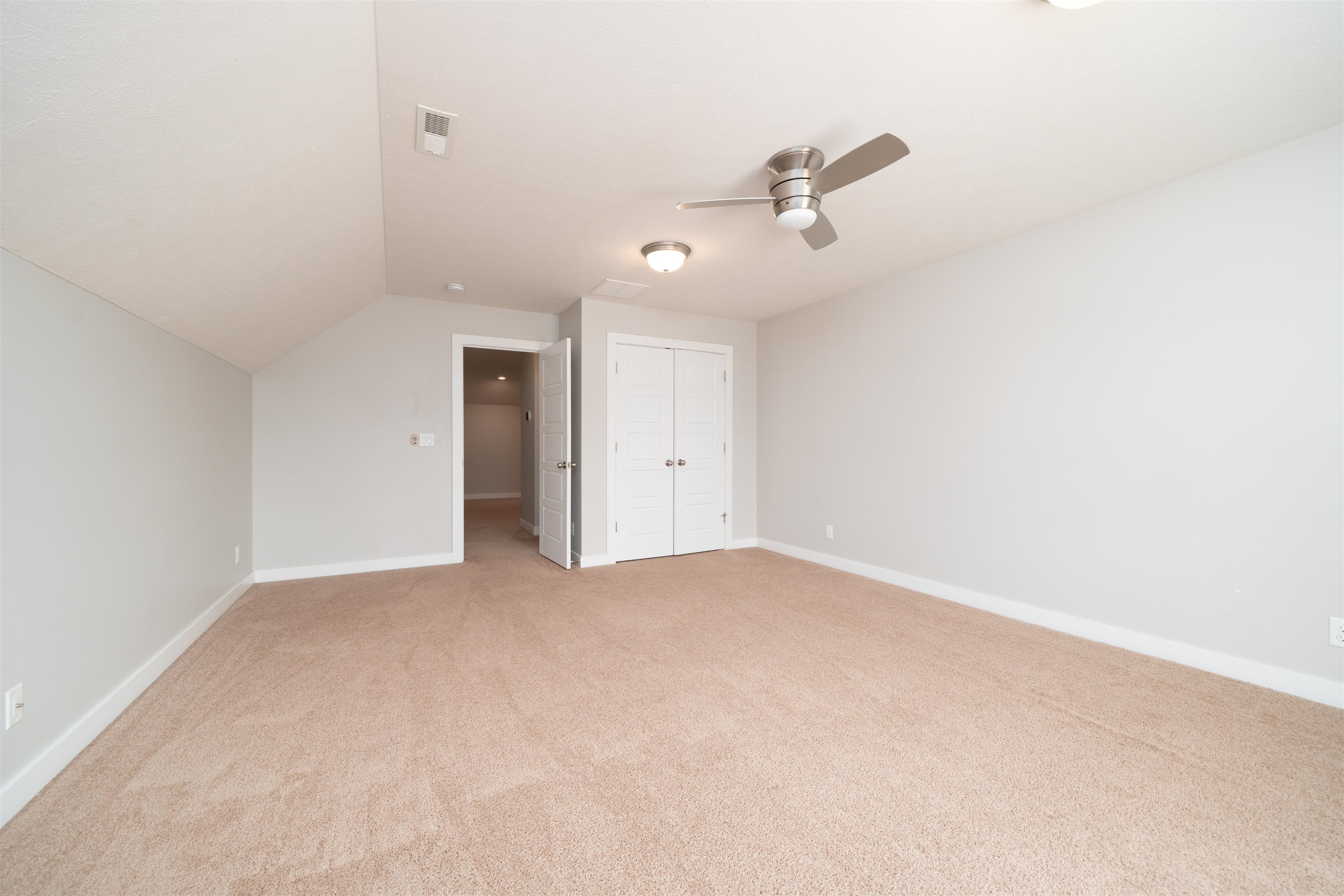 2249 Woodstone Ct, Utica, Kentucky 42376-0000, 4 Bedrooms Bedrooms, ,2 BathroomsBathrooms,Single Family Residence,For Sale,Woodstone Ct,95402
