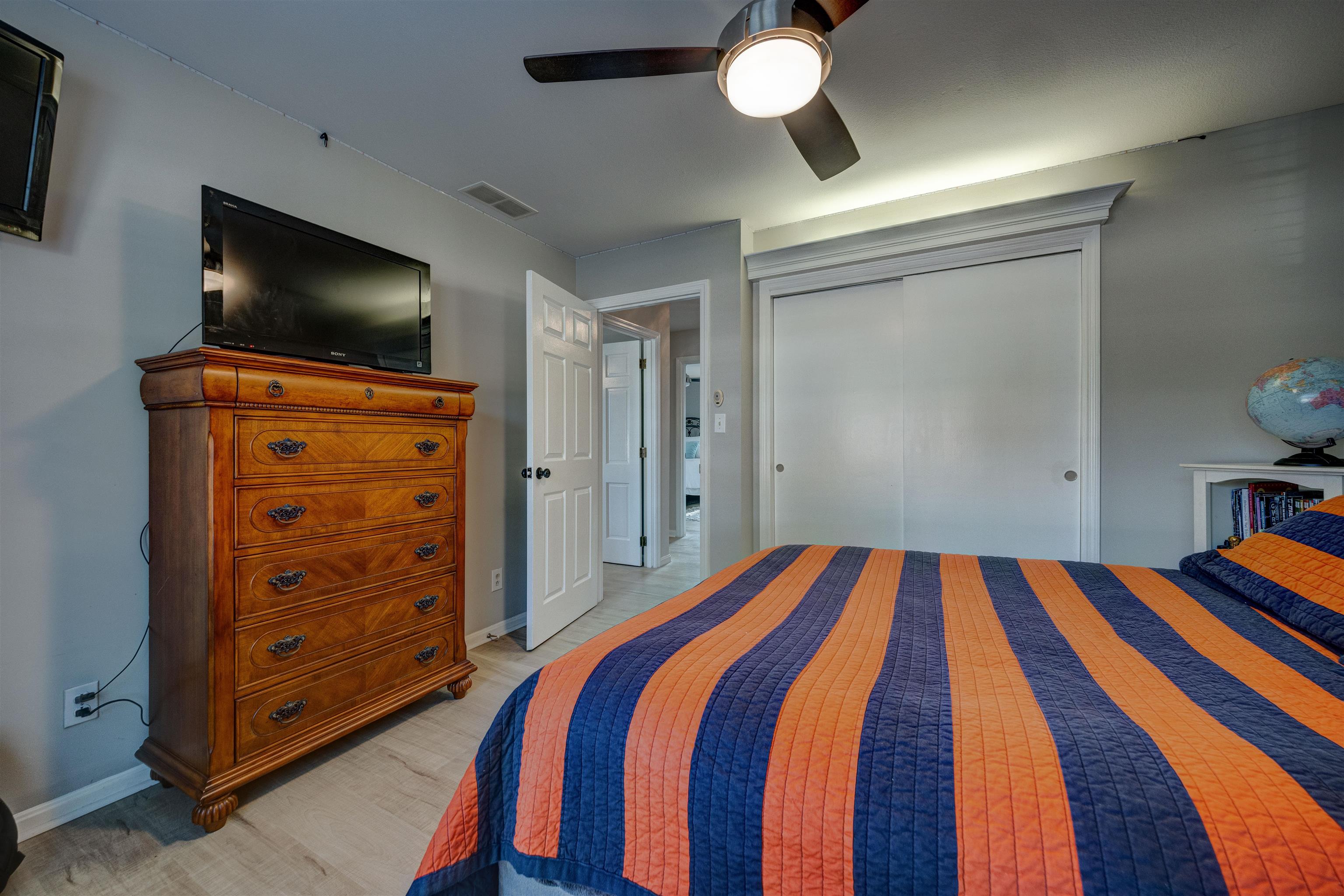 2220 Fieldcrest Dr, Owensboro, Kentucky 42301, 4 Bedrooms Bedrooms, ,3 BathroomsBathrooms,Single Family Residence,For Sale,Fieldcrest Dr,95417