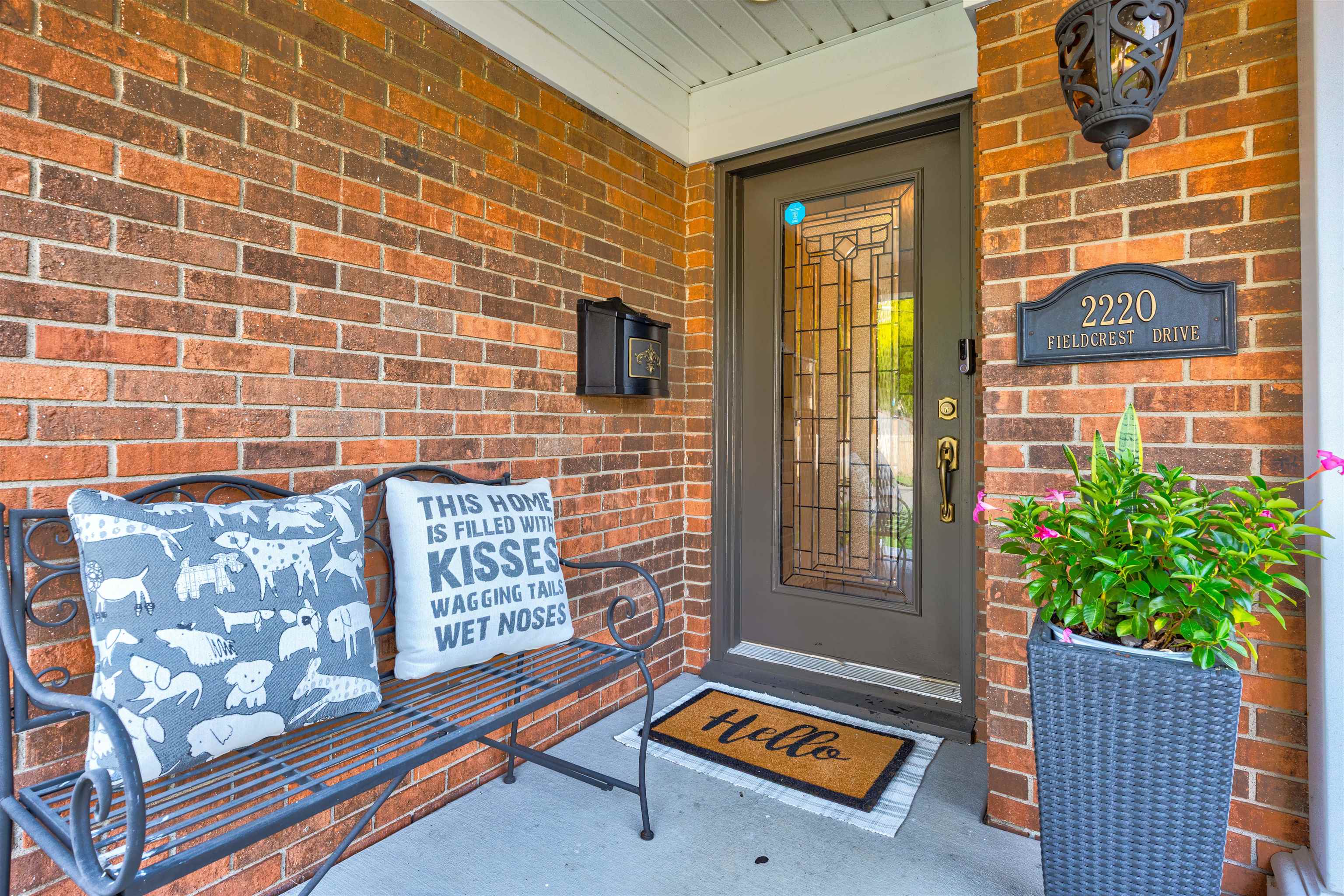 2220 Fieldcrest Dr, Owensboro, Kentucky 42301, 4 Bedrooms Bedrooms, ,3 BathroomsBathrooms,Single Family Residence,For Sale,Fieldcrest Dr,95417