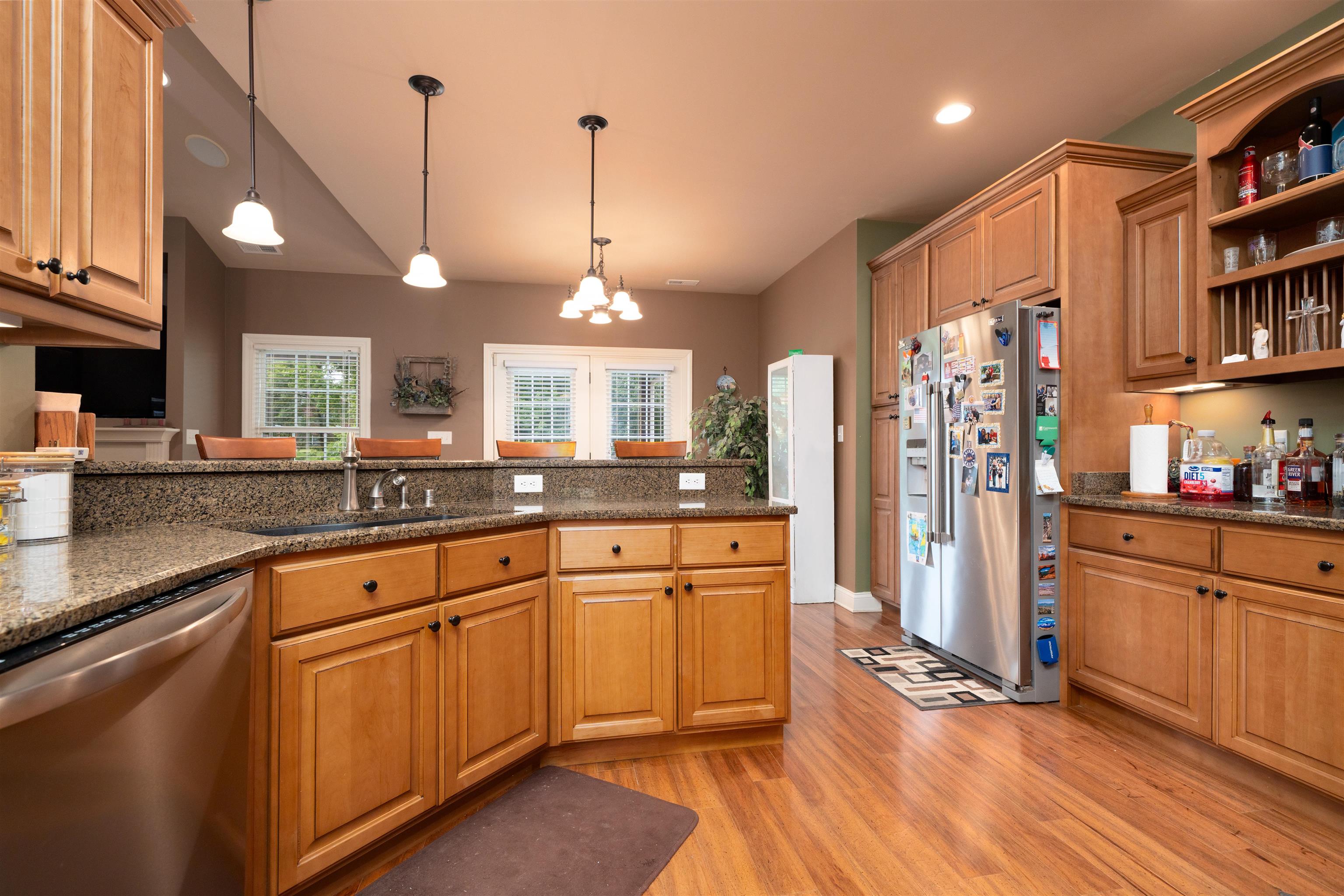 5221 Lanewood Drive, Owensboro, Kentucky 42303, 4 Bedrooms Bedrooms, ,3 BathroomsBathrooms,Single Family Residence,For Sale,Lanewood Drive,95428