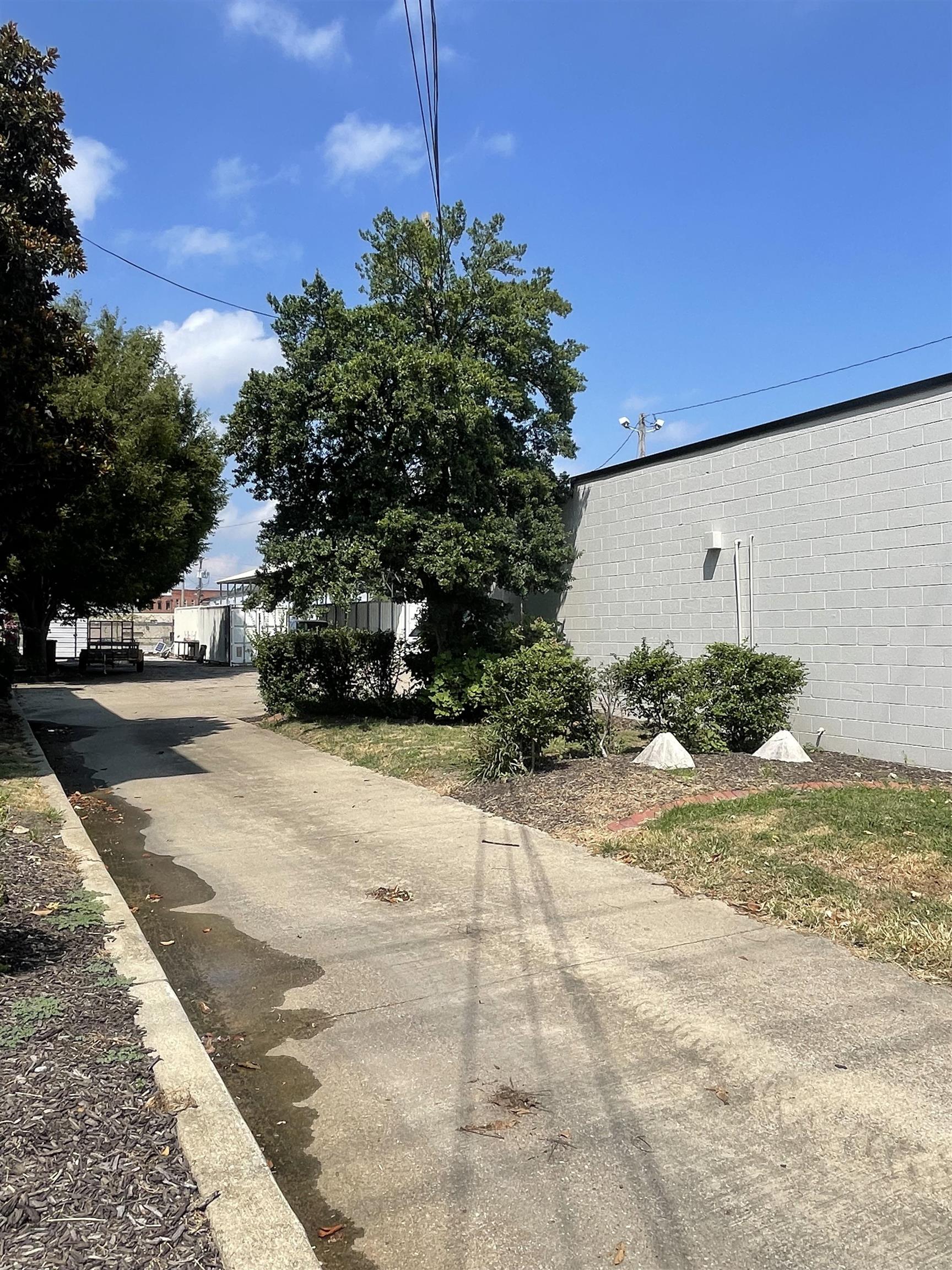 309 E. 4th Street, Owensboro, Kentucky 42303, ,Business,For Sale,E. 4th Street,95437