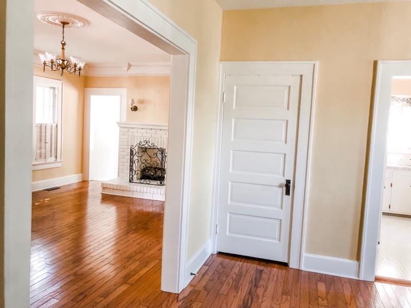 6 Colonial Ct, Henderson, Kentucky 42420, 3 Bedrooms Bedrooms, ,2 BathroomsBathrooms,Single Family Residence,For Sale,Colonial Ct,95442