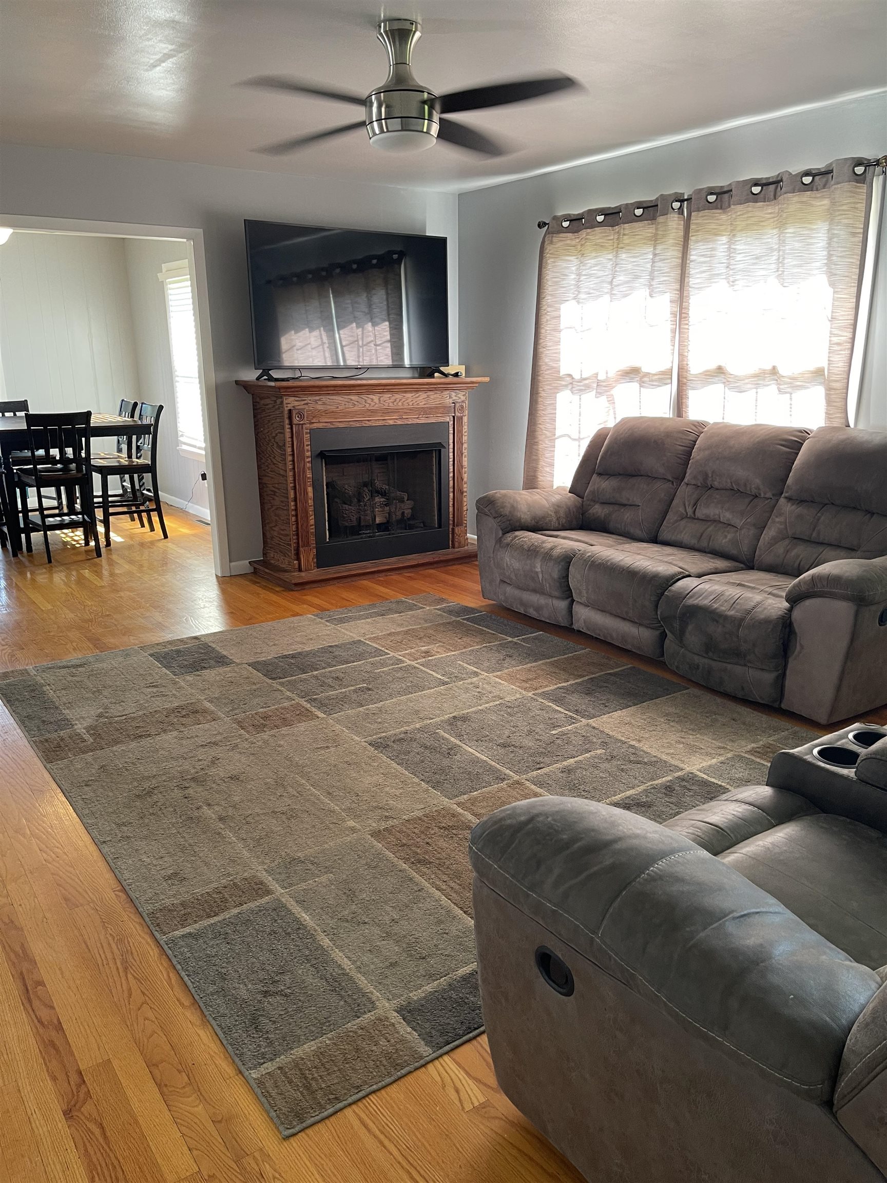 1370 KY-250, Calhoun, Kentucky 42327, 3 Bedrooms Bedrooms, ,2 BathroomsBathrooms,Single Family Residence,For Sale,KY-250,95454