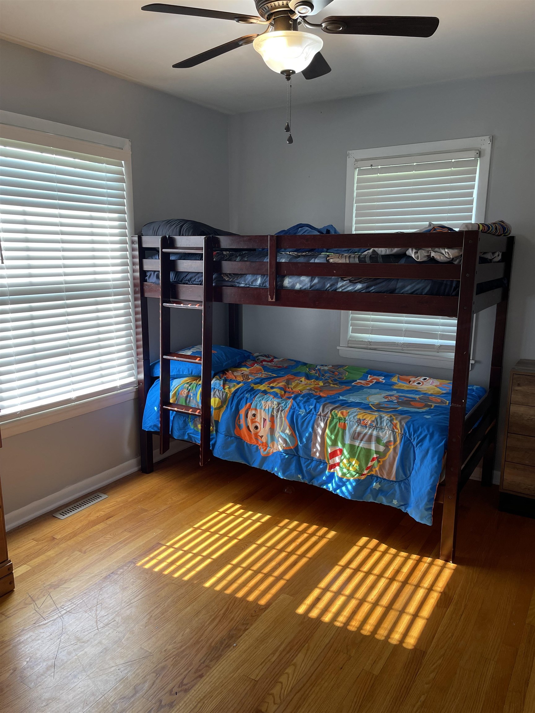 1370 KY-250, Calhoun, Kentucky 42327, 3 Bedrooms Bedrooms, ,2 BathroomsBathrooms,Single Family Residence,For Sale,KY-250,95454