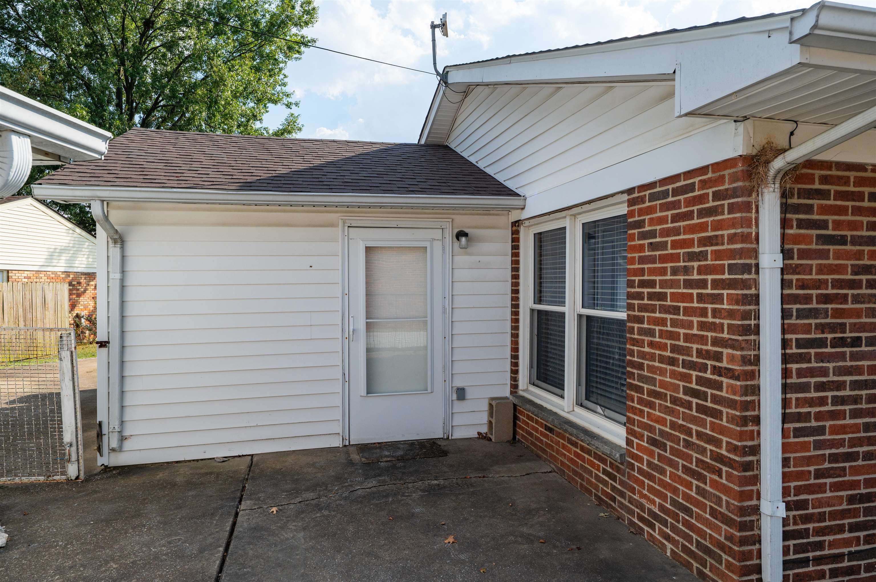 2317 Azra Ct, Owensboro, Kentucky 42301, 3 Bedrooms Bedrooms, ,2 BathroomsBathrooms,Single Family Residence,For Sale,Azra Ct,95458