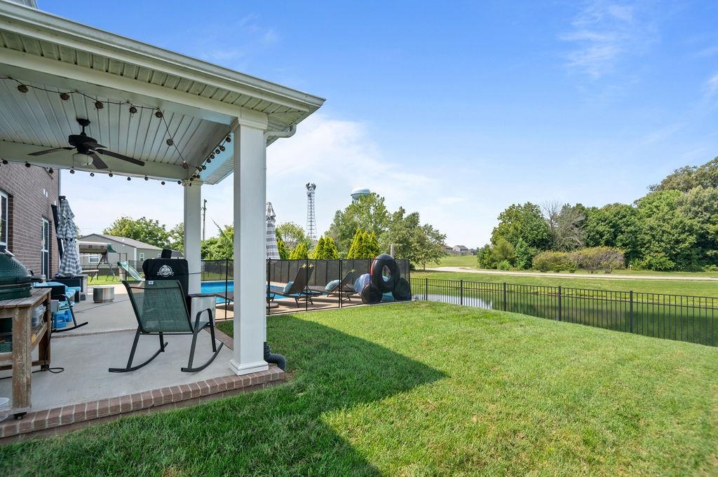 2244 Woodstone Ct, Utica, Kentucky 42376, 4 Bedrooms Bedrooms, ,2 BathroomsBathrooms,Single Family Residence,For Sale,Woodstone Ct,95460