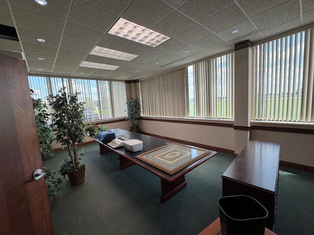 300 Southtown Blvd, Owensboro, Kentucky 42303, ,Industrial,For Sale,Southtown Blvd,95469