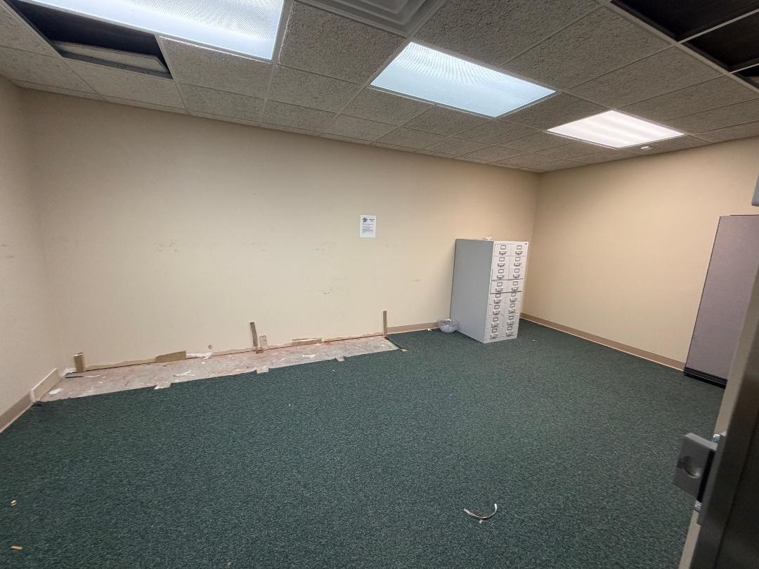 300 Southtown Blvd, Owensboro, Kentucky 42303, ,Industrial,For Sale,Southtown Blvd,95469