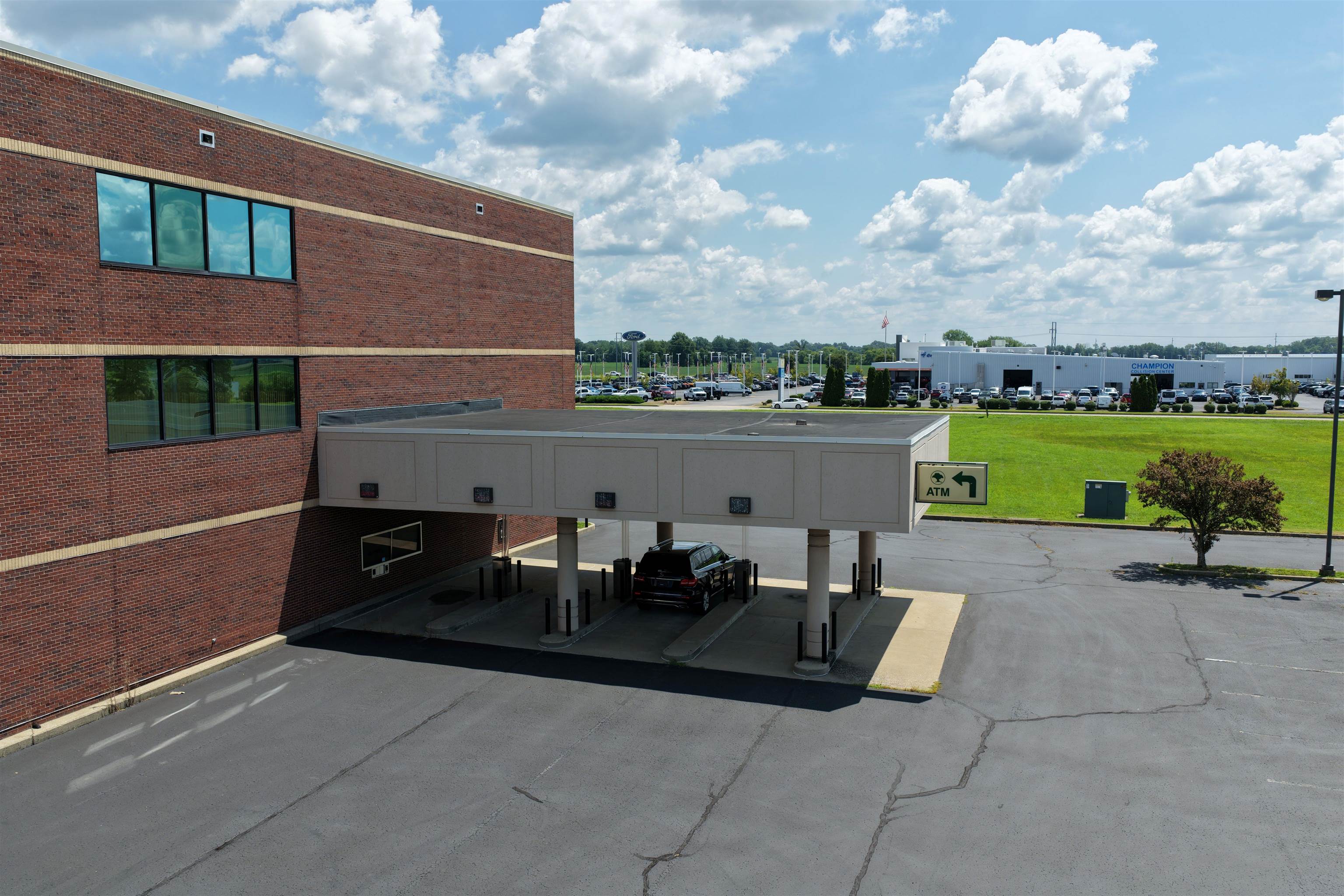 300 Southtown Blvd, Owensboro, Kentucky 42303, ,Industrial,For Sale,Southtown Blvd,95469