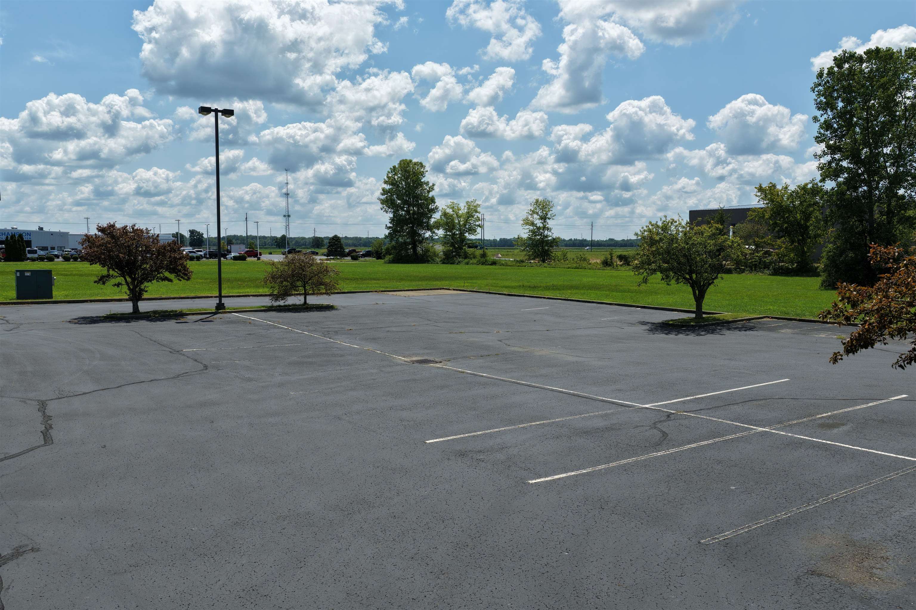 300 Southtown Blvd, Owensboro, Kentucky 42303, ,Industrial,For Sale,Southtown Blvd,95469