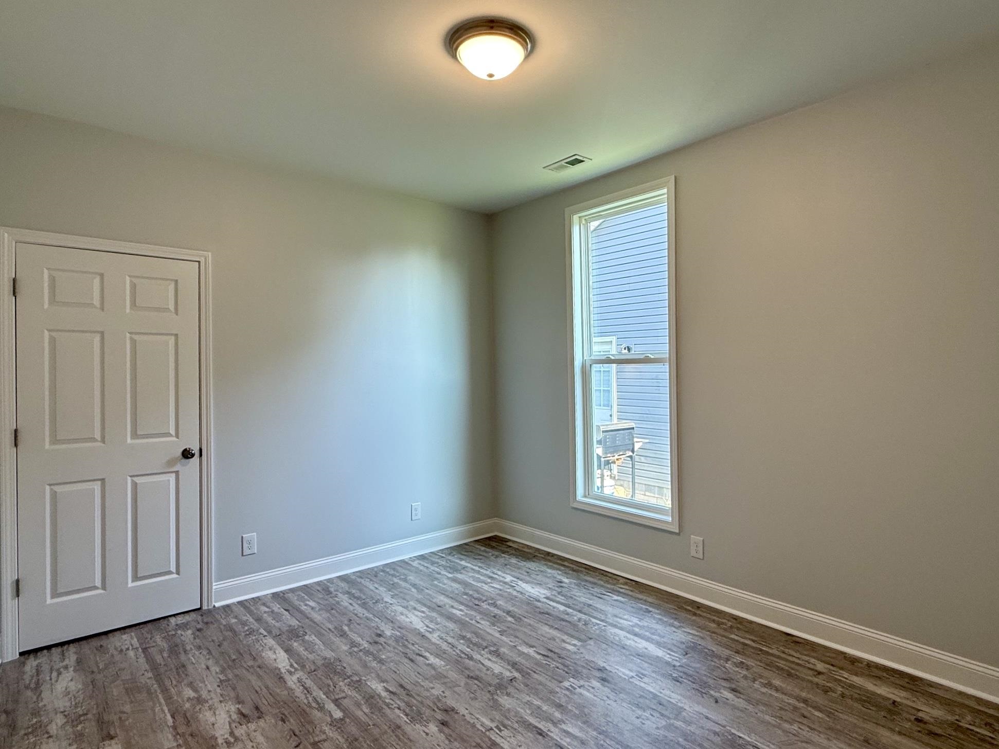 625 Poplar St, Owensboro, Kentucky 42301, 2 Bedrooms Bedrooms, ,1 BathroomBathrooms,Single Family Residence,For Sale,Poplar St,95484