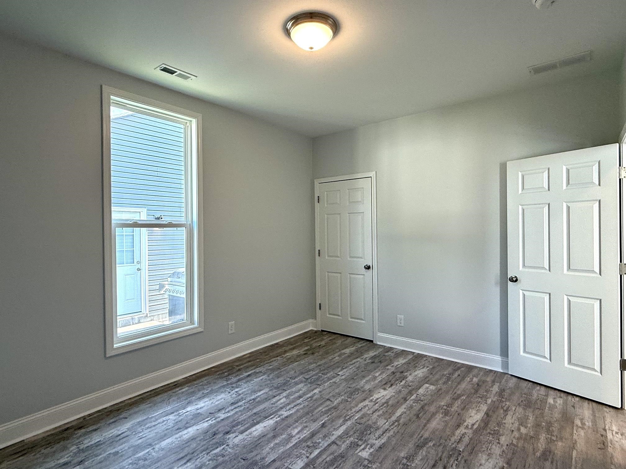 625 Poplar St, Owensboro, Kentucky 42301, 2 Bedrooms Bedrooms, ,1 BathroomBathrooms,Single Family Residence,For Sale,Poplar St,95484