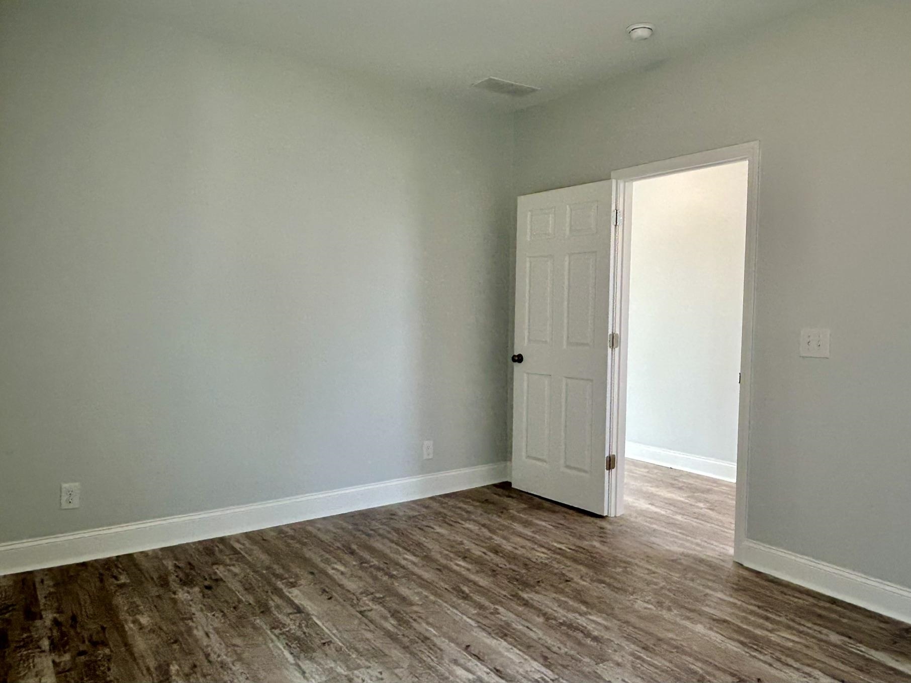 625 Poplar St, Owensboro, Kentucky 42301, 2 Bedrooms Bedrooms, ,1 BathroomBathrooms,Single Family Residence,For Sale,Poplar St,95484