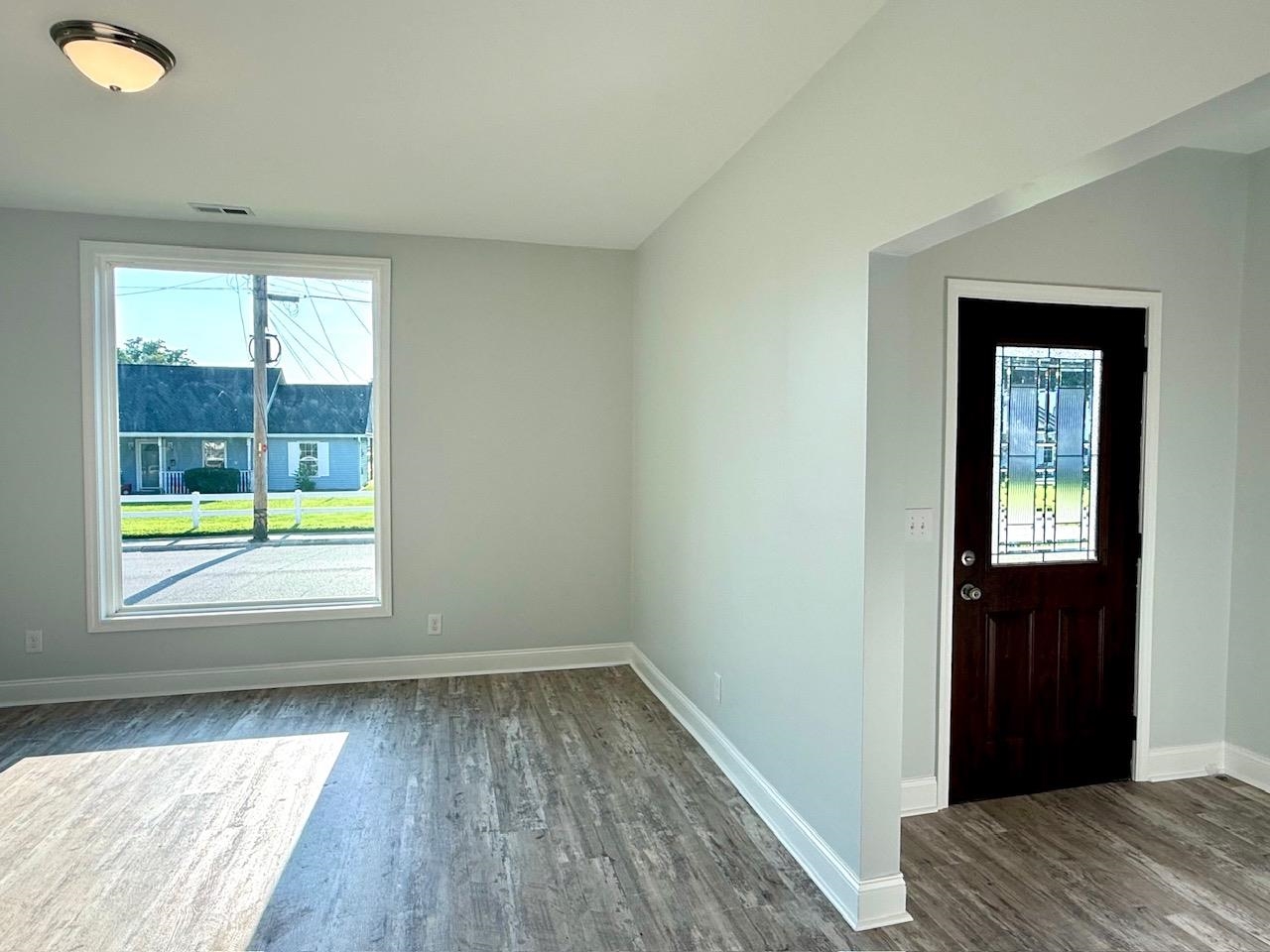 625 Poplar St, Owensboro, Kentucky 42301, 2 Bedrooms Bedrooms, ,1 BathroomBathrooms,Single Family Residence,For Sale,Poplar St,95484