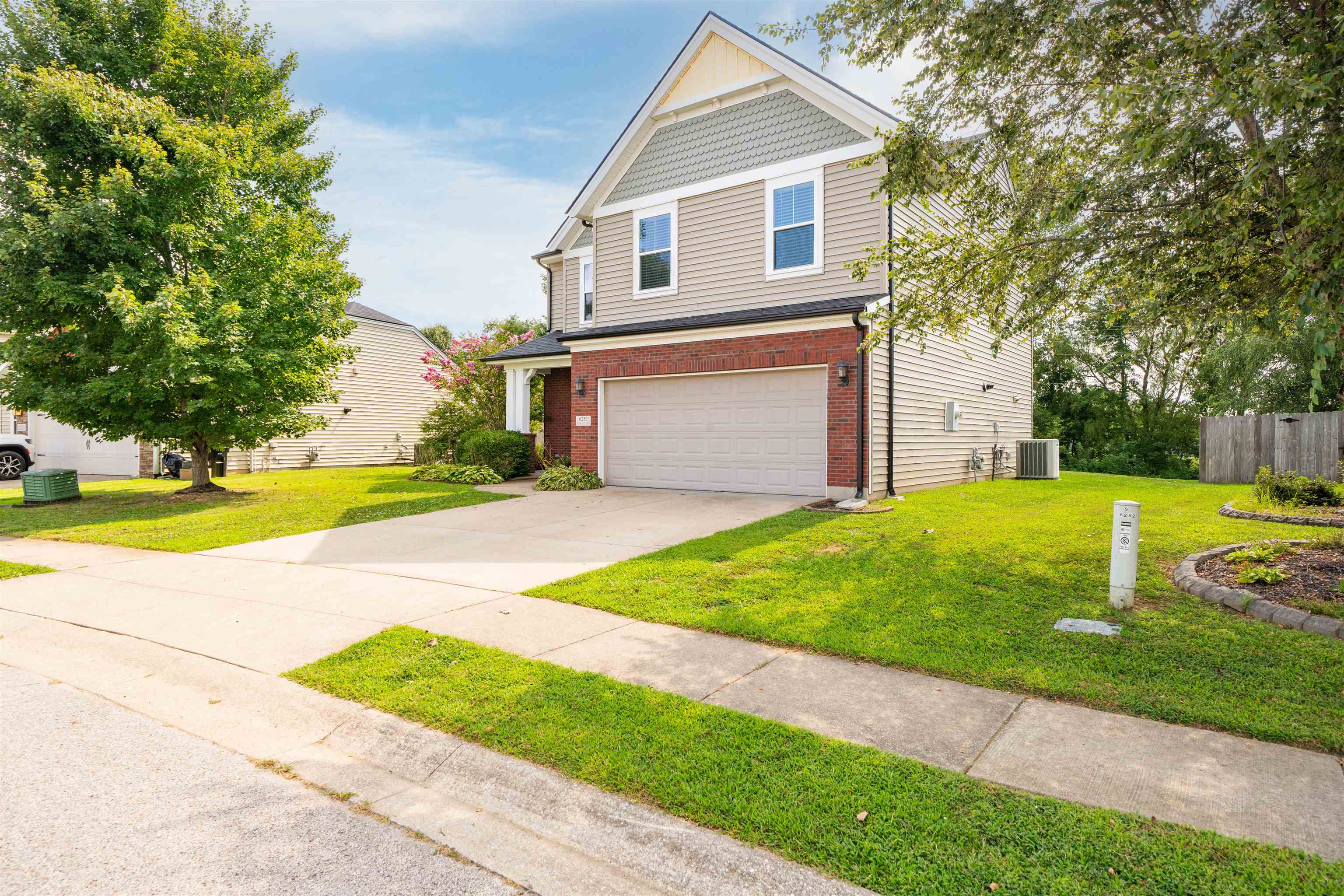 6252 Brookstone Place, Utica, Kentucky 42376, 3 Bedrooms Bedrooms, ,2 BathroomsBathrooms,Single Family Residence,For Sale,Brookstone Place,95486