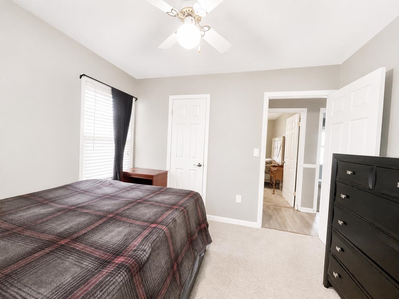 1703 24Th St, Owensboro, Kentucky 42303, 3 Bedrooms Bedrooms, ,1 BathroomBathrooms,Ranch,For Sale,24Th St,95561