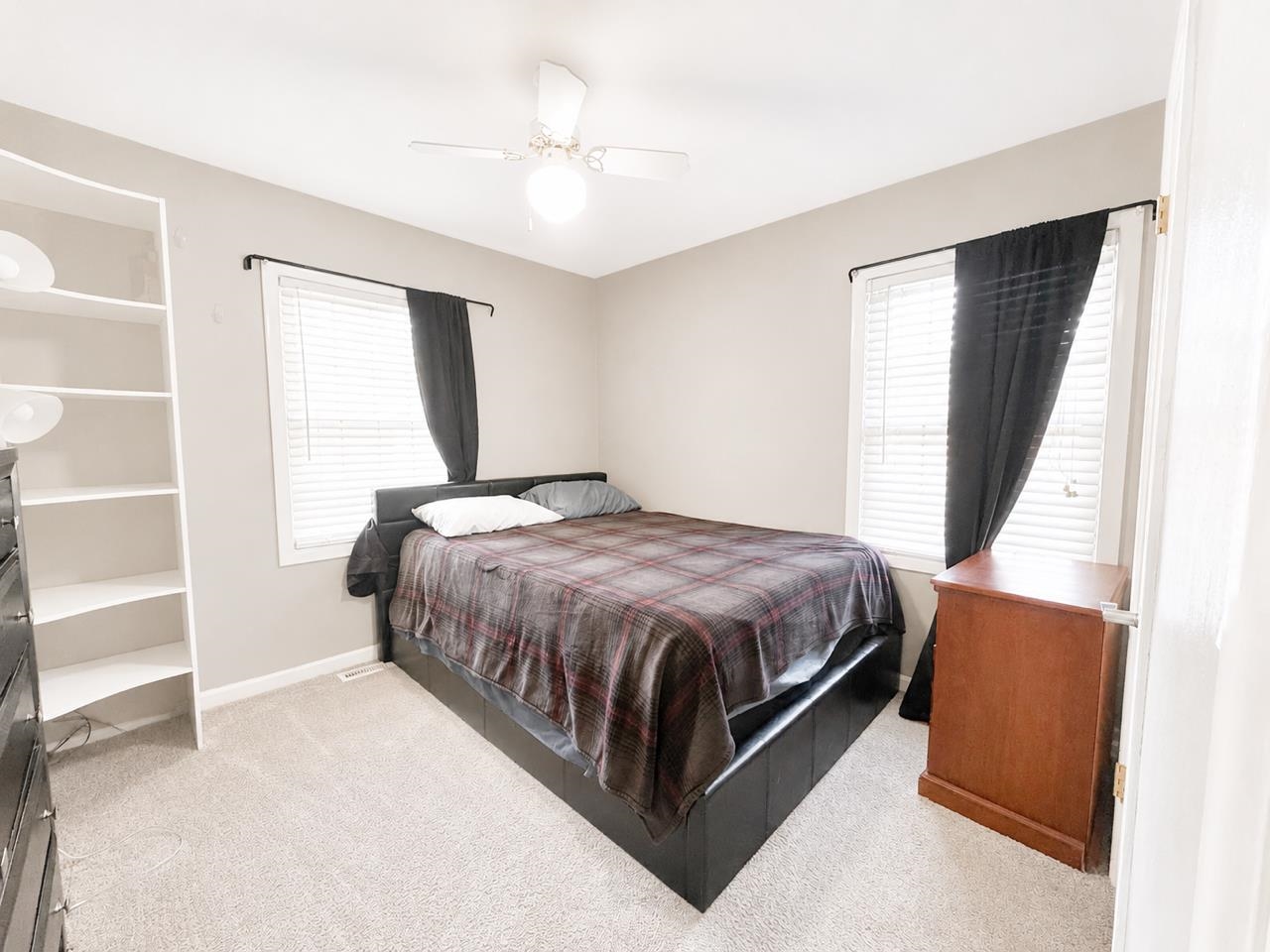1703 24Th St, Owensboro, Kentucky 42303, 3 Bedrooms Bedrooms, ,1 BathroomBathrooms,Ranch,For Sale,24Th St,95561