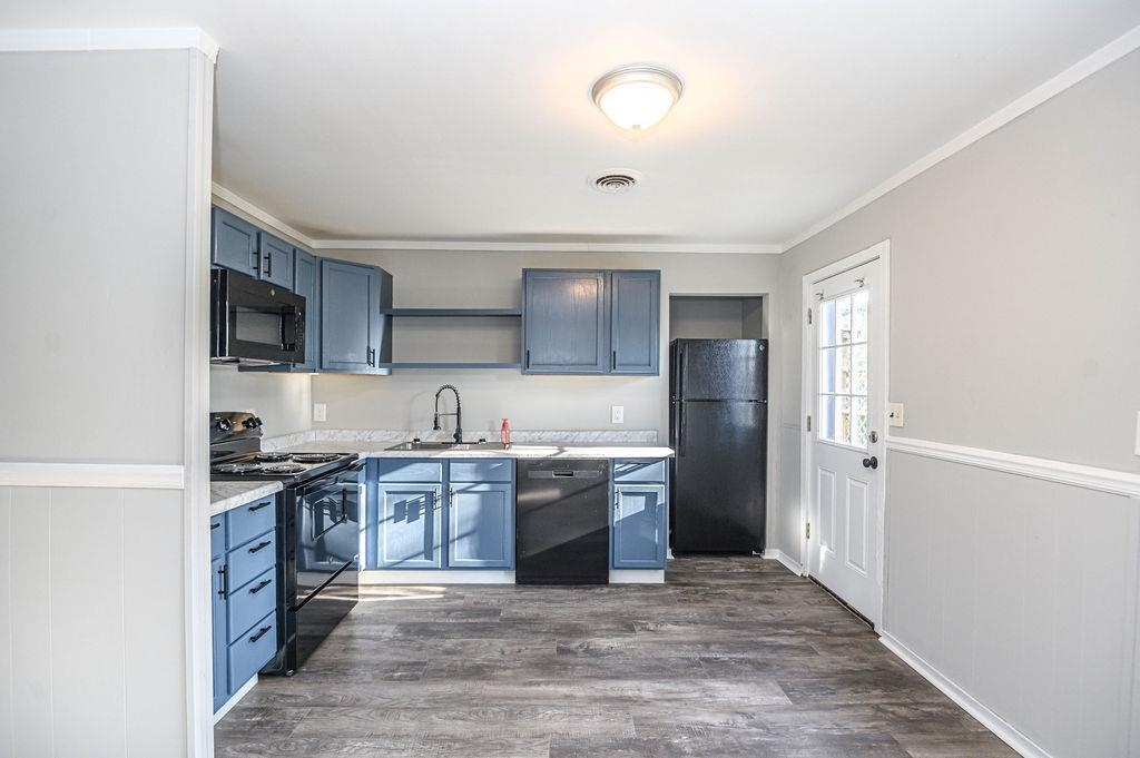 679 Ridgewood St., Owensboro, Kentucky 42301, 3 Bedrooms Bedrooms, ,1 BathroomBathrooms,Single Family Residence,For Sale,Ridgewood St.,95584