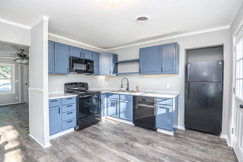 679 Ridgewood St., Owensboro, Kentucky 42301, 3 Bedrooms Bedrooms, ,1 BathroomBathrooms,Single Family Residence,For Sale,Ridgewood St.,95584