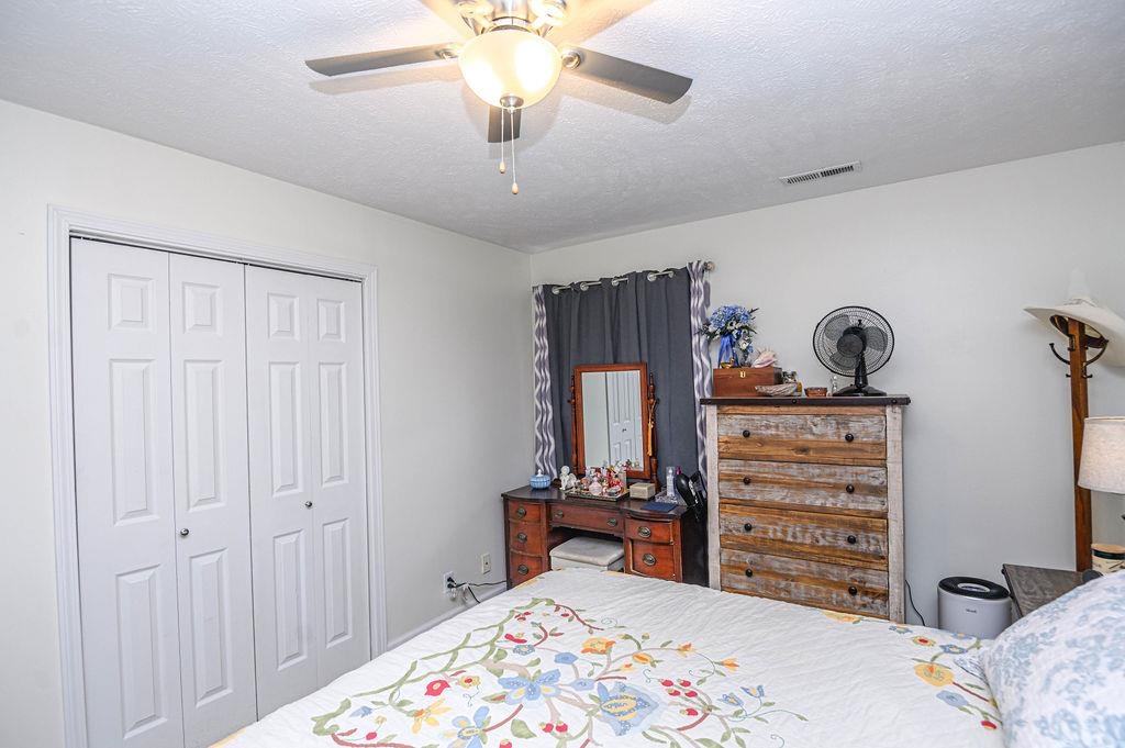 1951 Powell St, Henderson, Kentucky 42420, 3 Bedrooms Bedrooms, ,1 BathroomBathrooms,Single Family Residence,For Sale,Powell St,95590