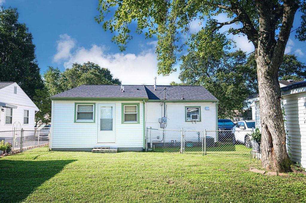 1951 Powell St, Henderson, Kentucky 42420, 3 Bedrooms Bedrooms, ,1 BathroomBathrooms,Single Family Residence,For Sale,Powell St,95590