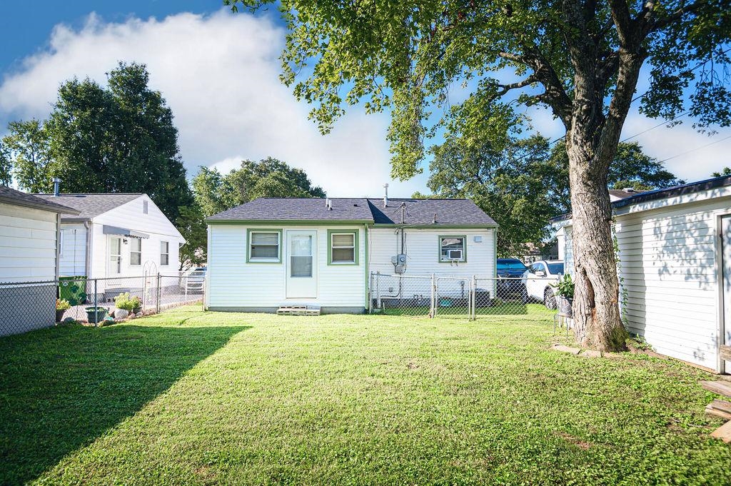 1951 Powell St, Henderson, Kentucky 42420, 3 Bedrooms Bedrooms, ,1 BathroomBathrooms,Single Family Residence,For Sale,Powell St,95590