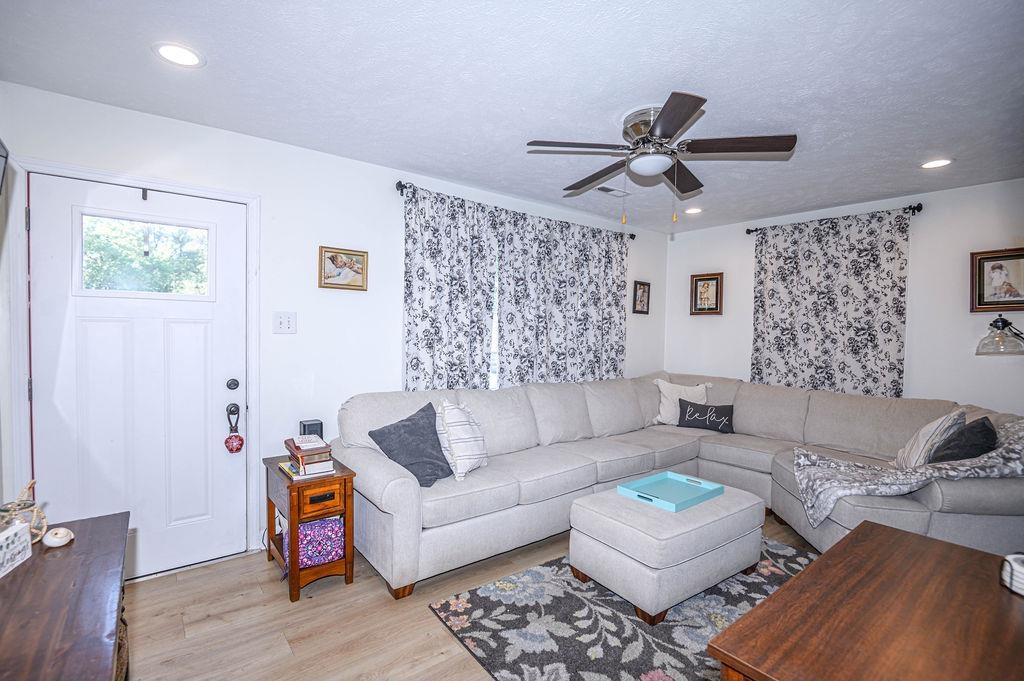 1951 Powell St, Henderson, Kentucky 42420, 3 Bedrooms Bedrooms, ,1 BathroomBathrooms,Single Family Residence,For Sale,Powell St,95590