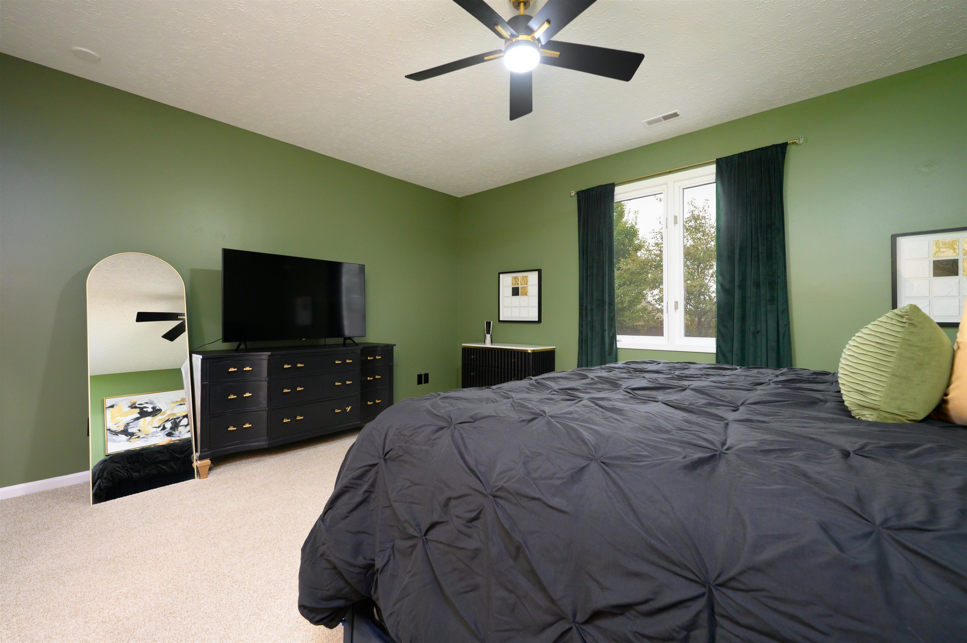 2845 Turfway Drive, Owensboro, Kentucky 42303, 4 Bedrooms Bedrooms, ,3 BathroomsBathrooms,Single Family Residence,For Sale,Turfway Drive,95624
