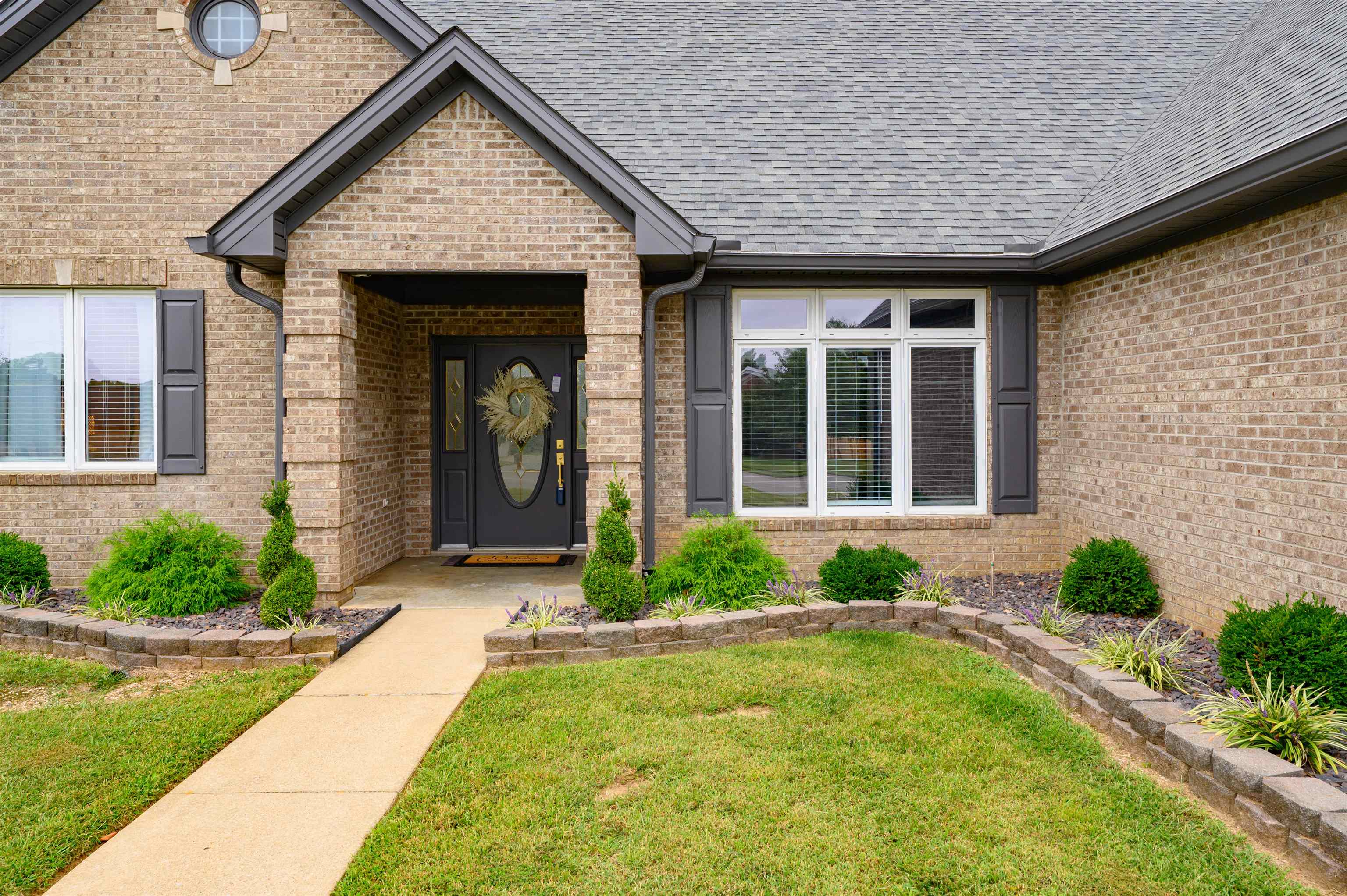 2845 Turfway Drive, Owensboro, Kentucky 42303, 4 Bedrooms Bedrooms, ,3 BathroomsBathrooms,Single Family Residence,For Sale,Turfway Drive,95624