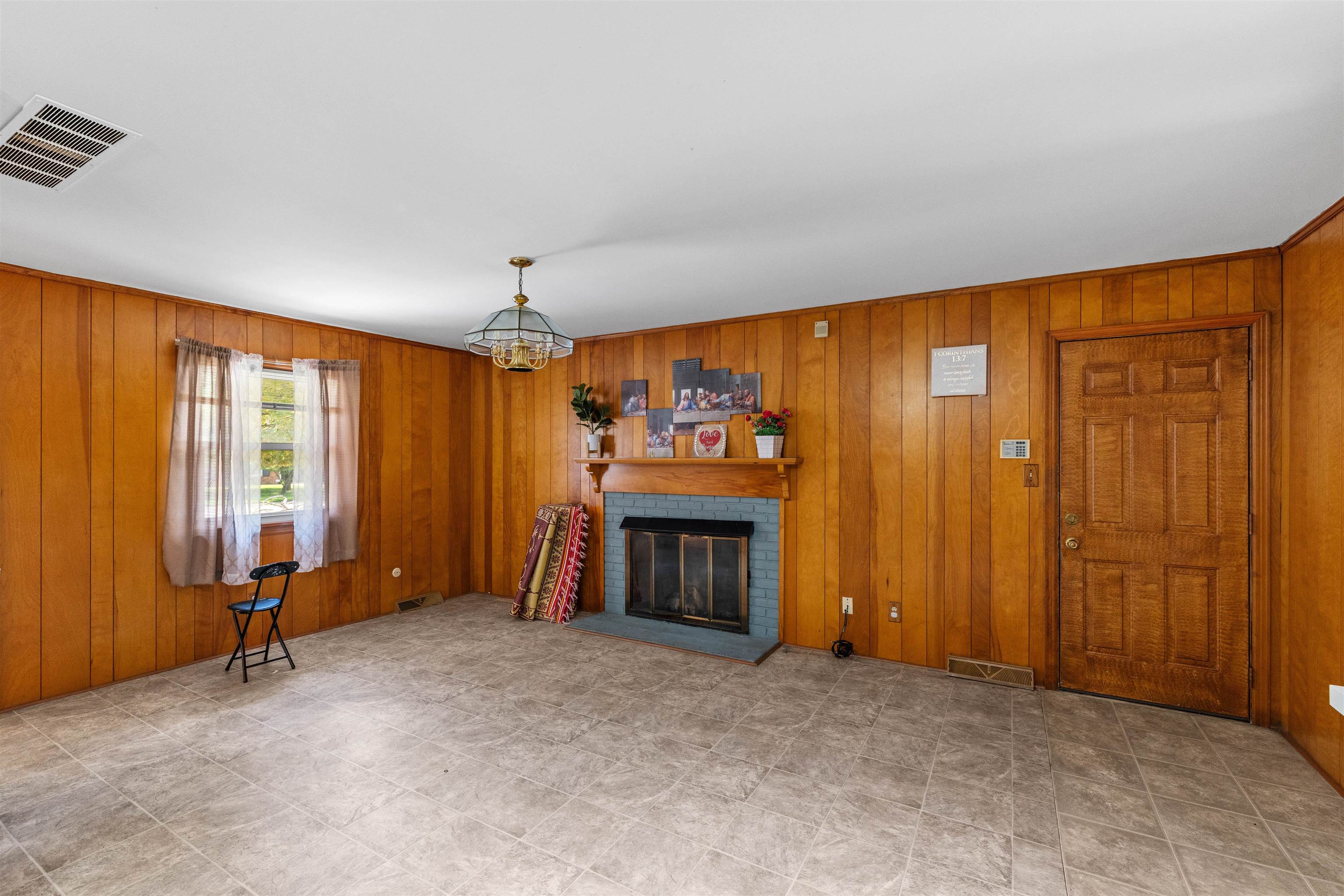 2434 Spencer Dr, Owensboro, Kentucky 42301, 3 Bedrooms Bedrooms, ,2 BathroomsBathrooms,Single Family Residence,For Sale,Spencer Dr,95636