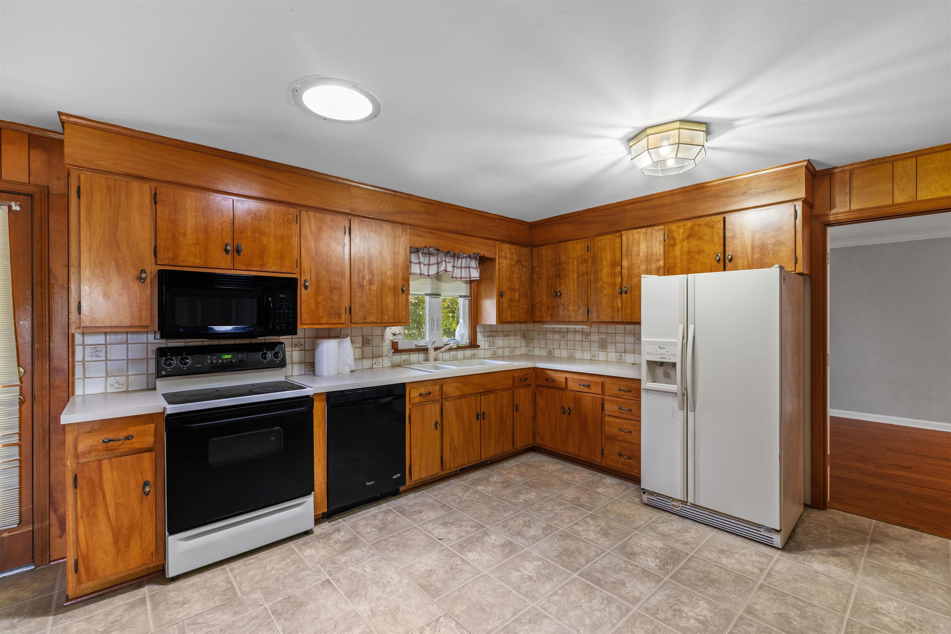 2434 Spencer Dr, Owensboro, Kentucky 42301, 3 Bedrooms Bedrooms, ,2 BathroomsBathrooms,Single Family Residence,For Sale,Spencer Dr,95636