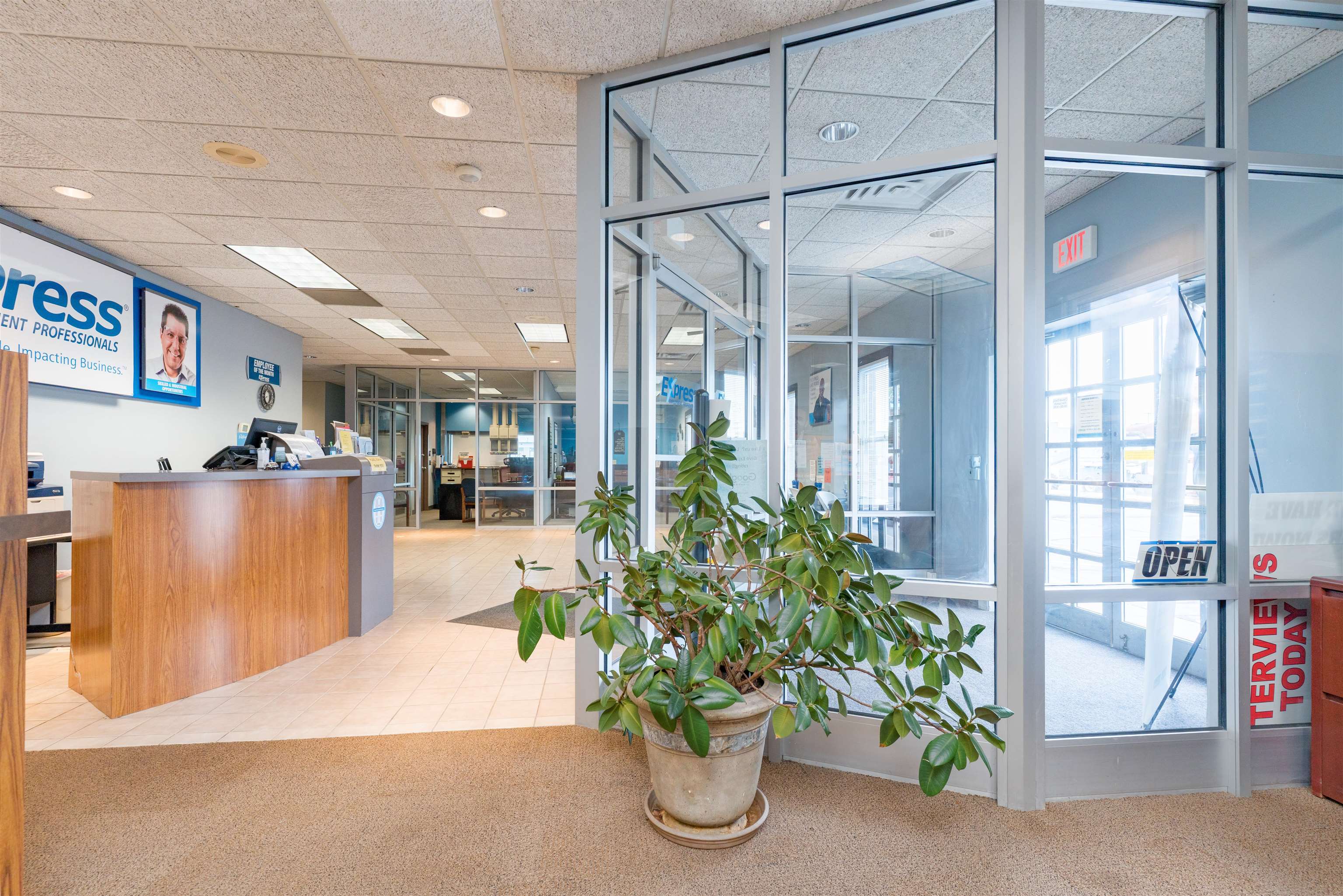 1900 Triplett St, Owensboro, Kentucky 42303, ,Office,For Sale,Triplett St,95637
