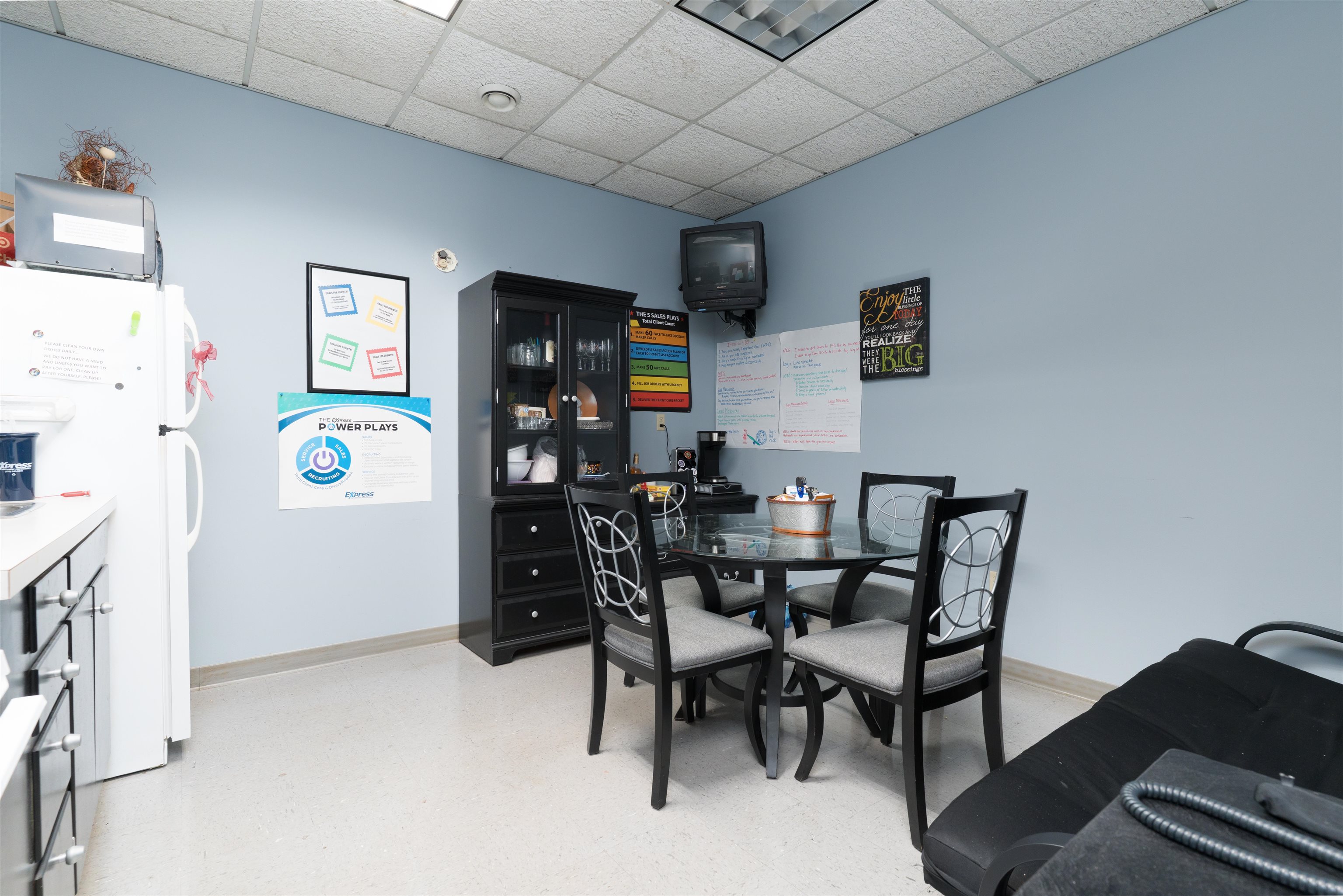 1900 Triplett St, Owensboro, Kentucky 42303, ,Office,For Sale,Triplett St,95637