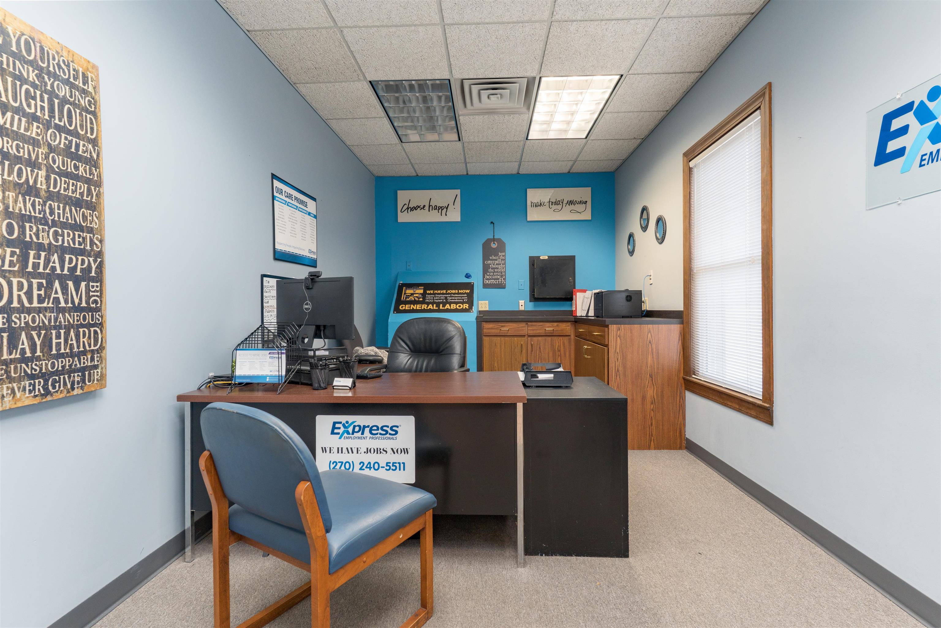 1900 Triplett St, Owensboro, Kentucky 42303, ,Office,For Sale,Triplett St,95637