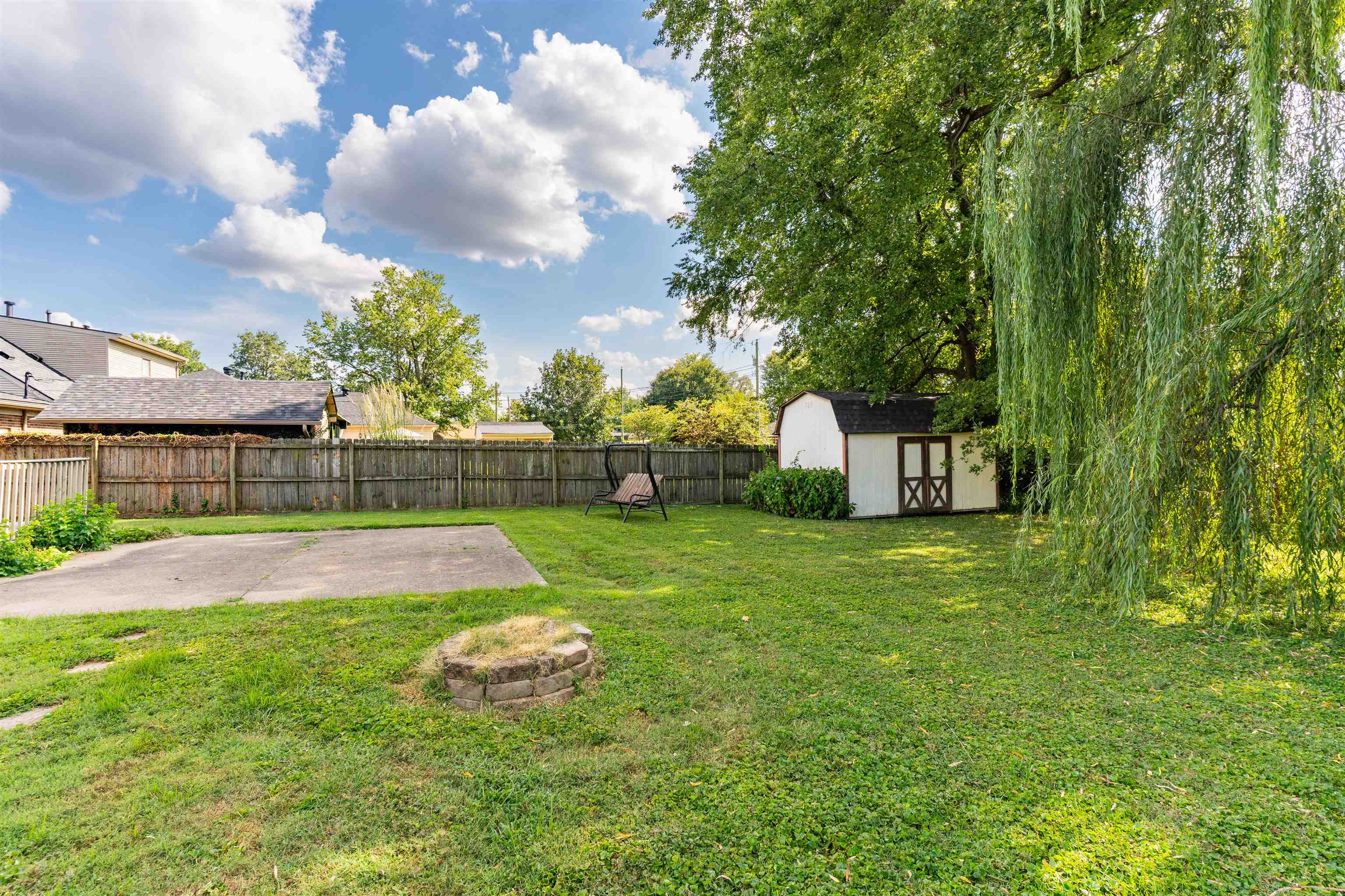 3868 Thresher St, Owensboro, Kentucky 42301, 3 Bedrooms Bedrooms, ,1 BathroomBathrooms,Single Family Residence,For Sale,Thresher St,95646