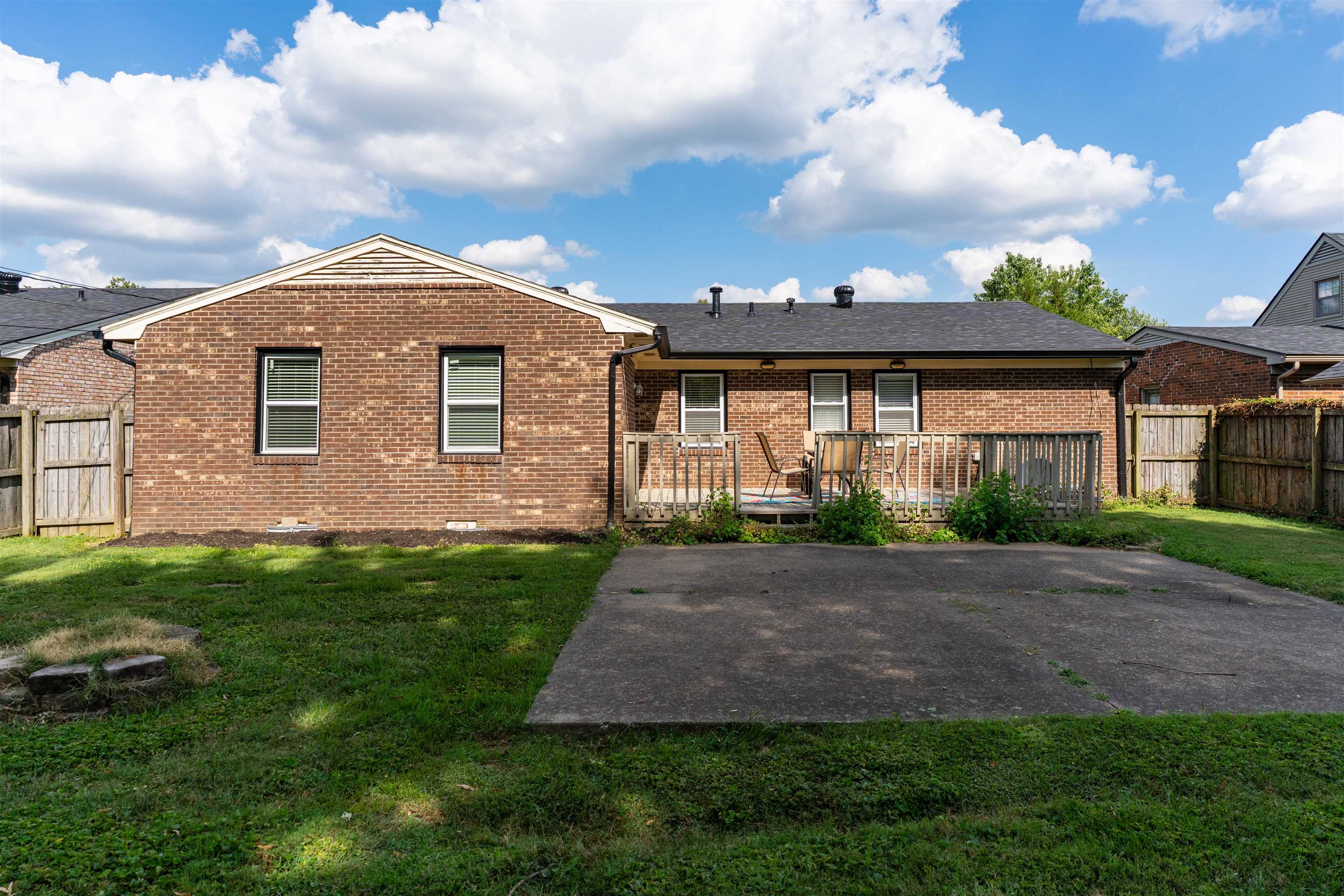 3868 Thresher St, Owensboro, Kentucky 42301, 3 Bedrooms Bedrooms, ,1 BathroomBathrooms,Single Family Residence,For Sale,Thresher St,95646