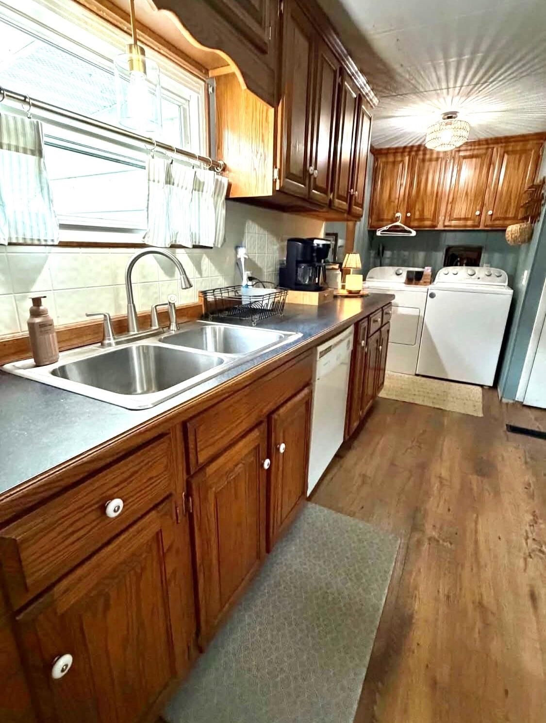 360 Oak St, Island, Kentucky 42350, 3 Bedrooms Bedrooms, ,2 BathroomsBathrooms,Single Family Residence,For Sale,Oak St,95647