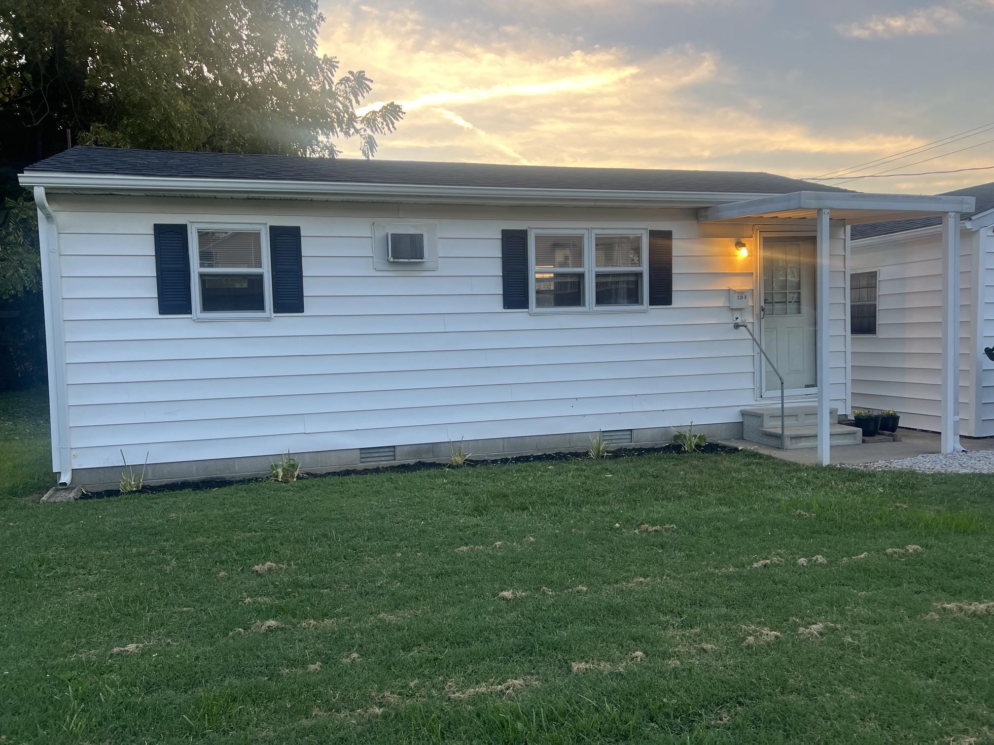 228 W. Byers Ave., Owensboro, Kentucky 42303, 2 Bedrooms Bedrooms, ,1 BathroomBathrooms,Single Family Residence,For Sale,W. Byers Ave.,95650